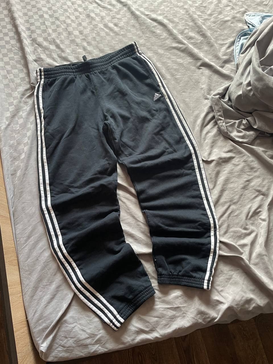 Adidas Adidas Sweatpants 3 Stripes Rap Baggy Drill Vintage Size US 34 / EU 50 - 2 Thumbnail