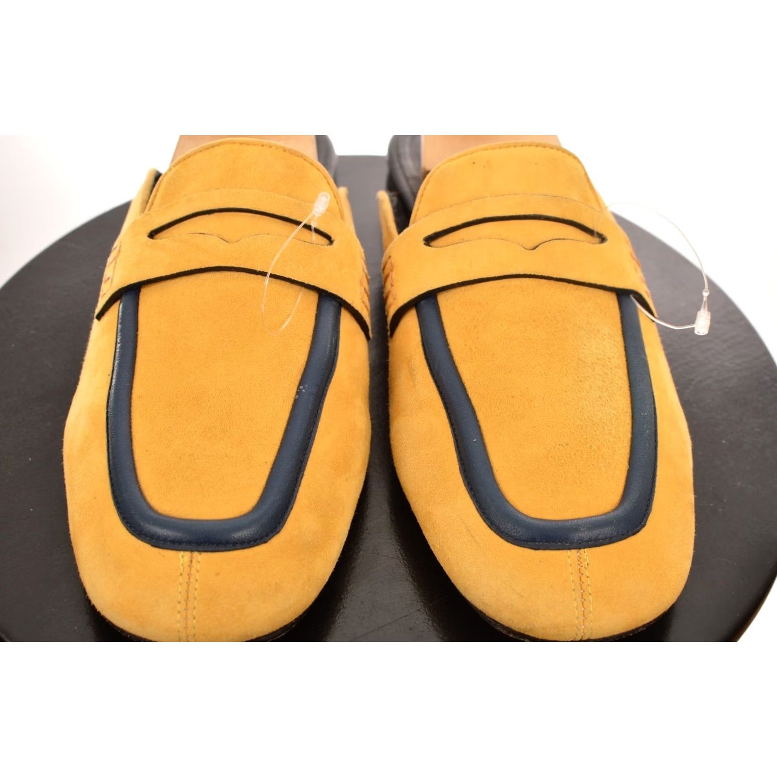 Isabel Marant Isabel Marant Yellow Suede Flats Mules Made in Italy Size 39 Flat Women Shoes EU 39 Adult Size US 9 / IT 39 - 2 Thumbnail