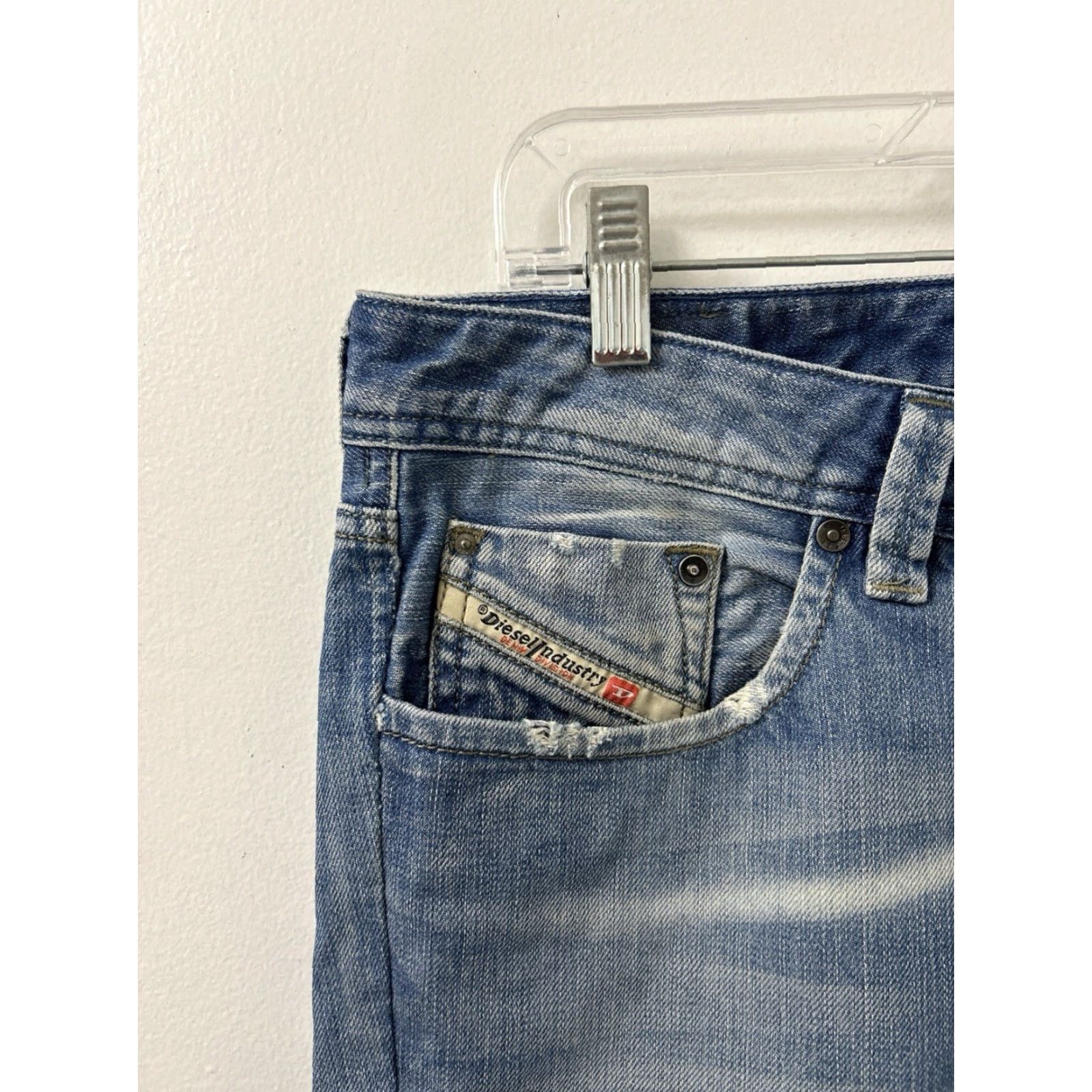 Diesel Diesel Larkee Jeans Mens 32x29 Blue Regular Straight Button Fly Distressed Denim Jeans Size US 32 / EU 48 - 4 Thumbnail