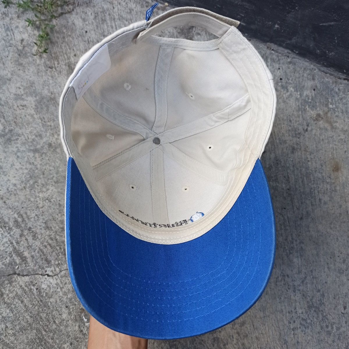 Arts & Science Archival.. 10 year bluetooth celebration hat Size ONE SIZE - 16 Thumbnail