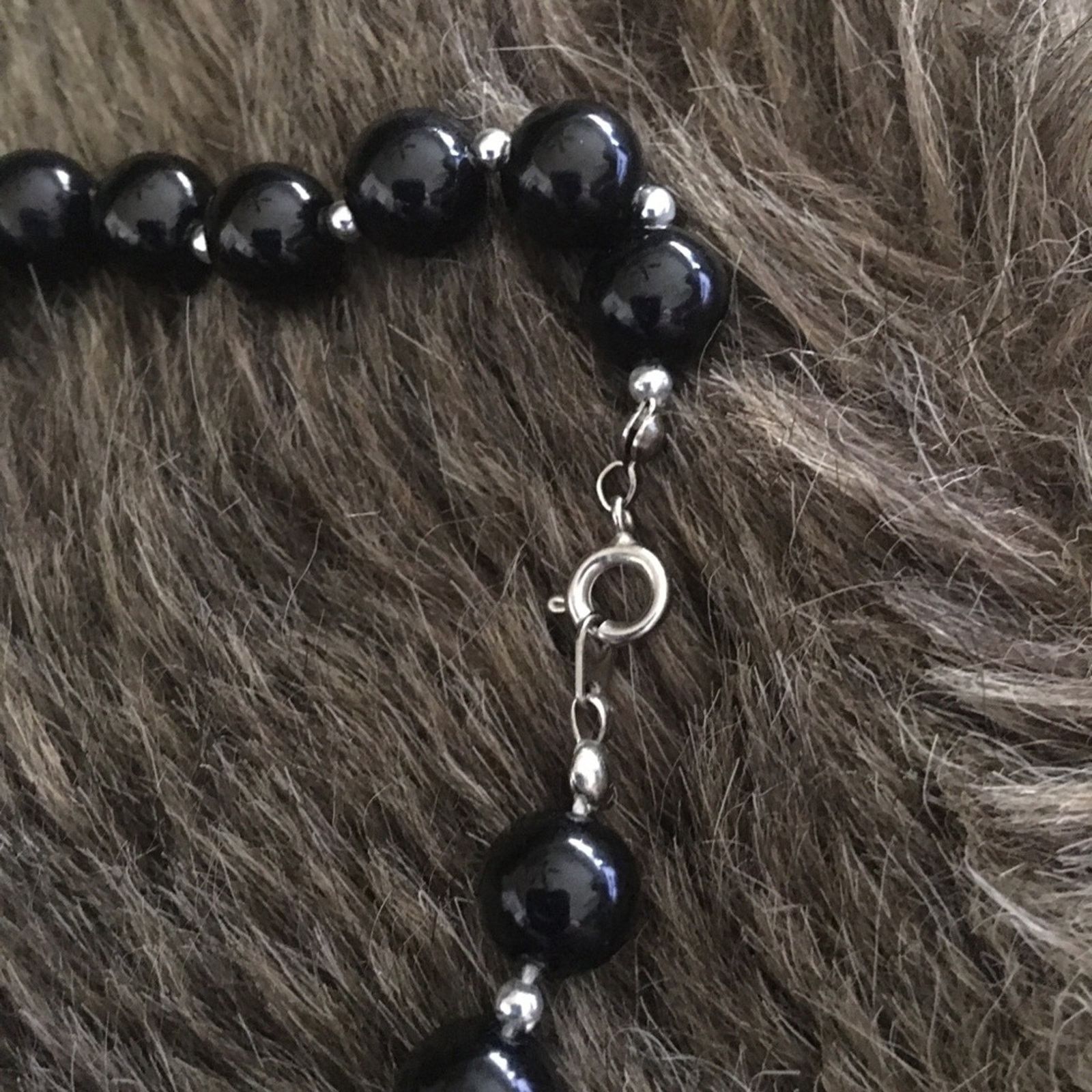 Vintage Vintage black plastic round bead necklace Size ONE SIZE - 8 Thumbnail