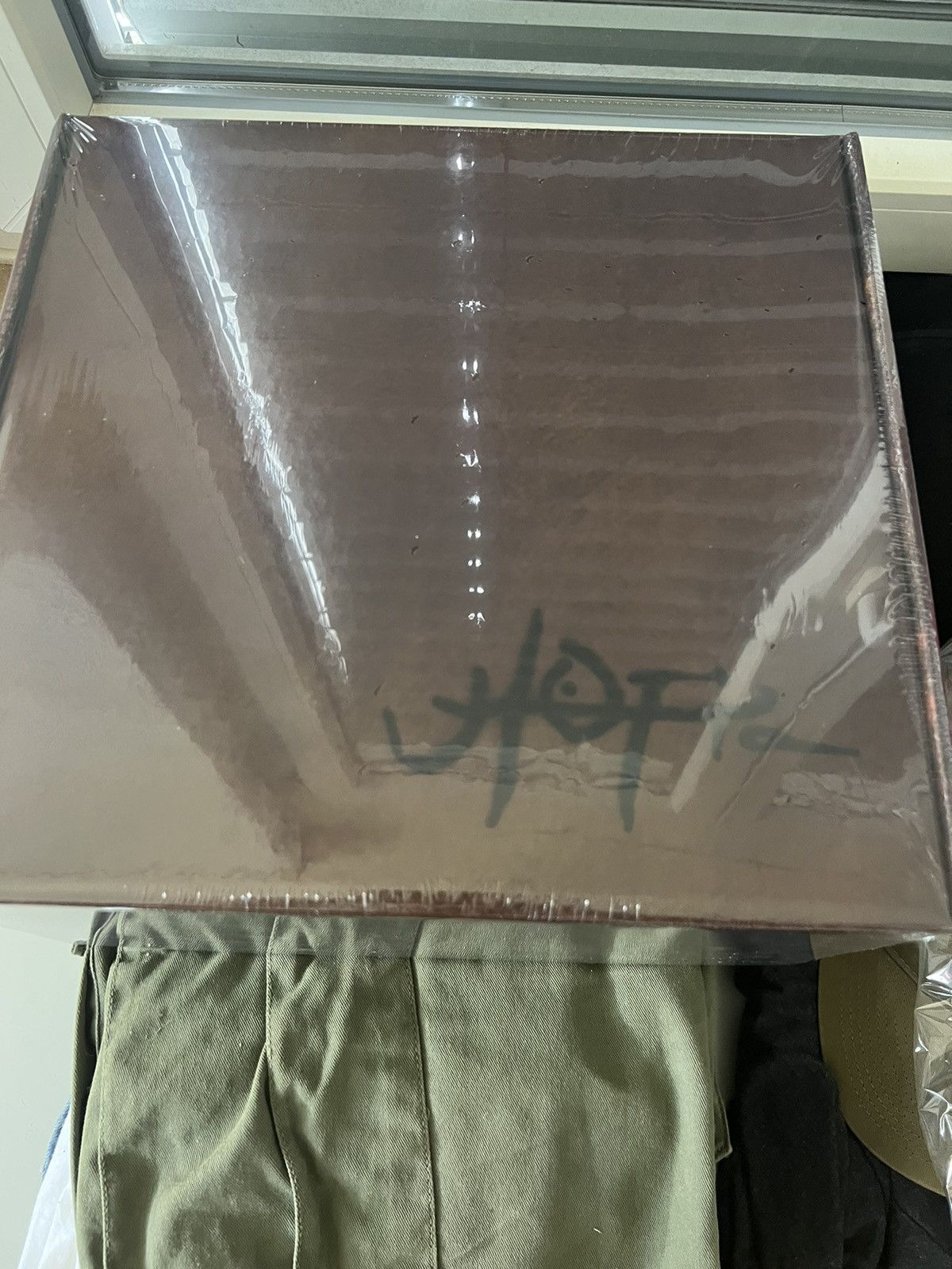 Travis Scott Utopia hoodie box Size US S / EU 44-46 / 1 - 5 Thumbnail
