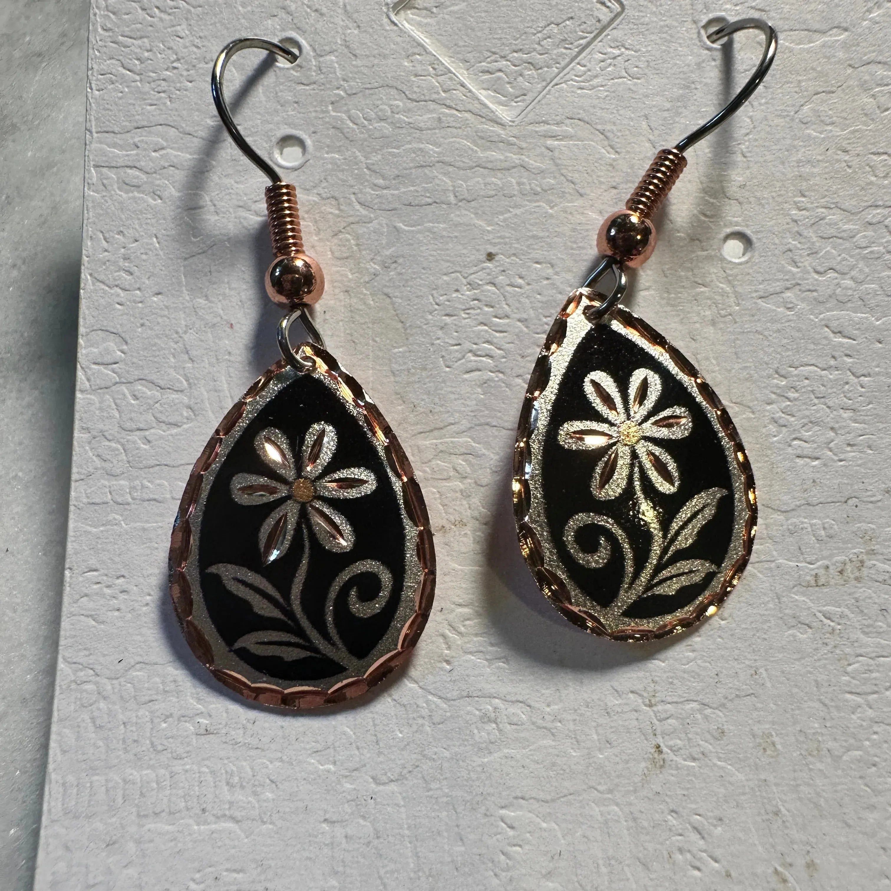 Other Handcrafted Boho Copper Earrings, Floral Wire Black Drop Ea Size ONE SIZE - 3 Thumbnail