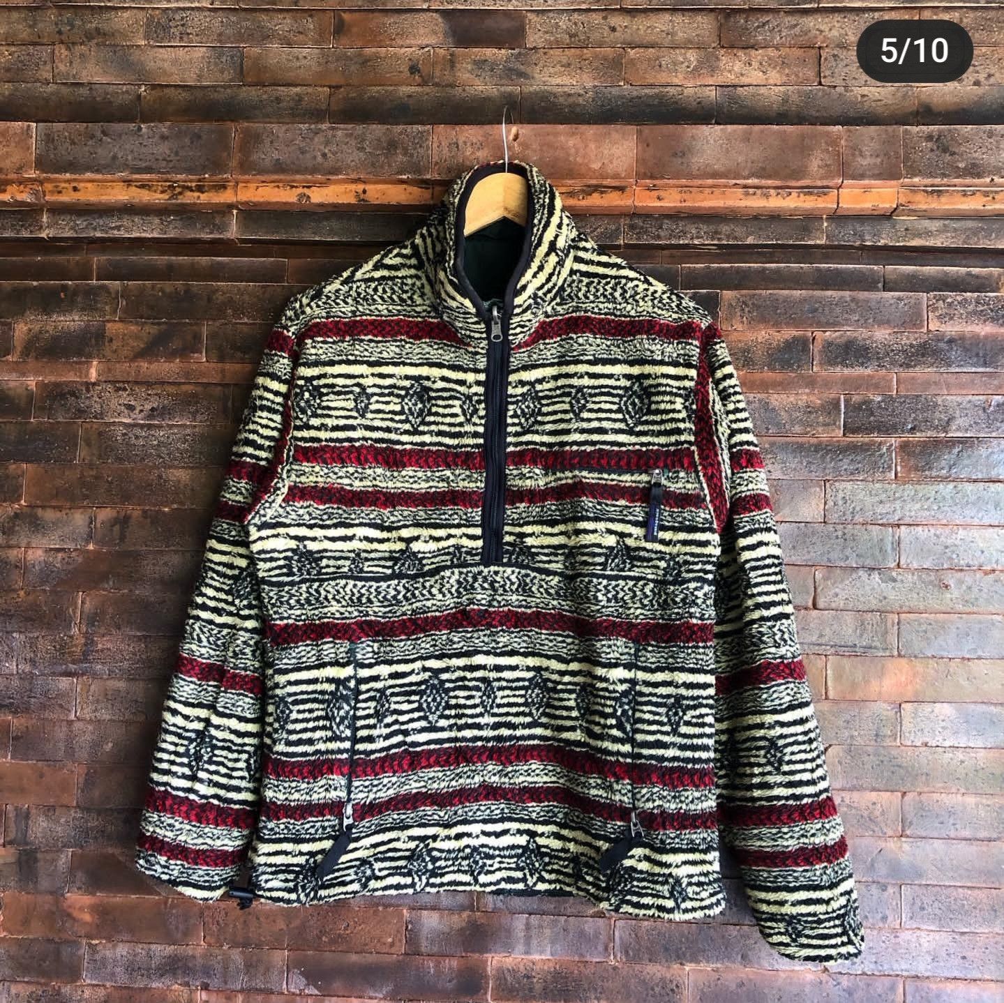 image of Patagonia Glissade 1994 Reversible Pullover Very in Outer Dark Green/Inner Red/White (Size Small)