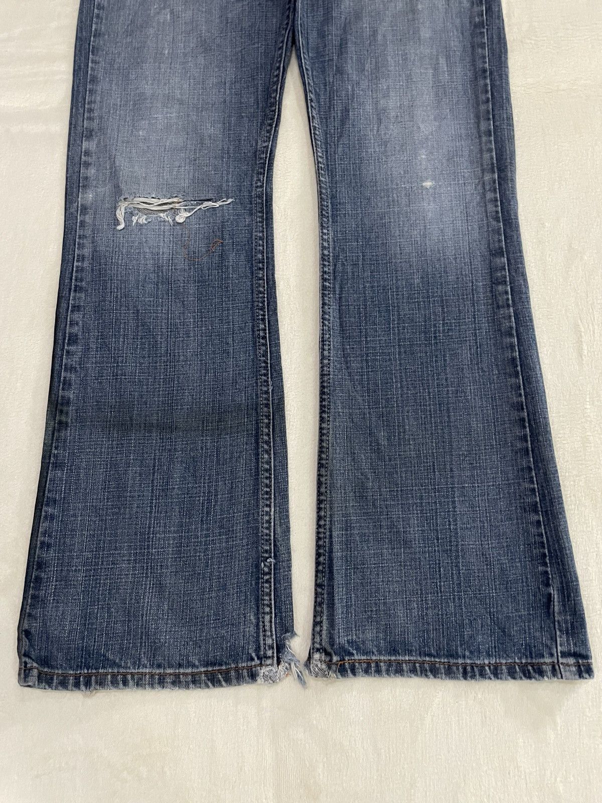 Levi's Vintage Levi’s Low Boot Cut Distressed Denim Jeans Size US 30 / EU 46 - 3 Thumbnail