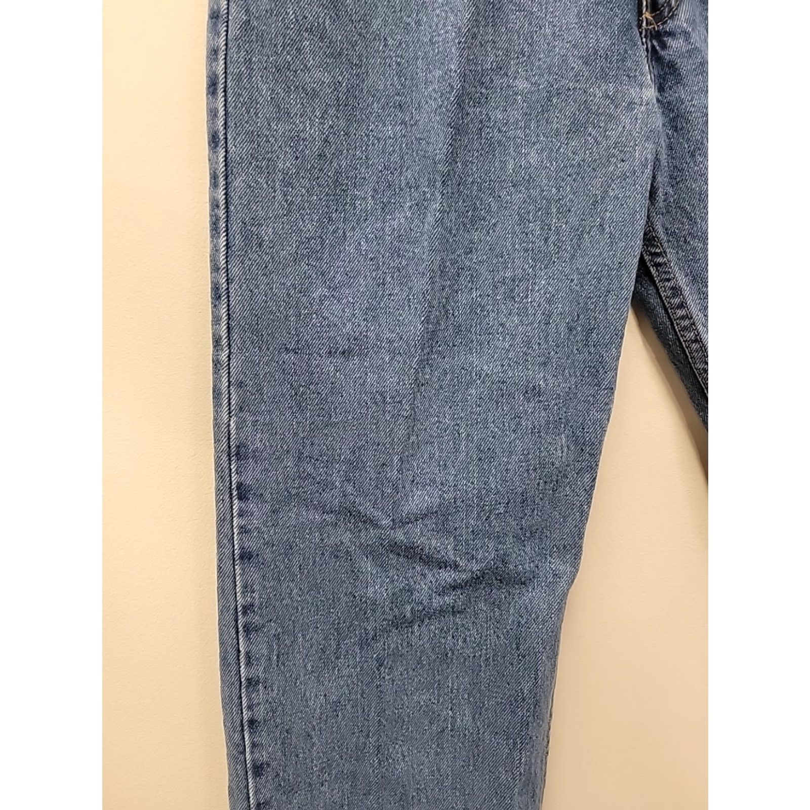 Levi's VINTAGE Levi's Jeans Mens 31x30 Blue 505 Straight Regular Fit Cotton Denim Size US 31 - 4 Thumbnail
