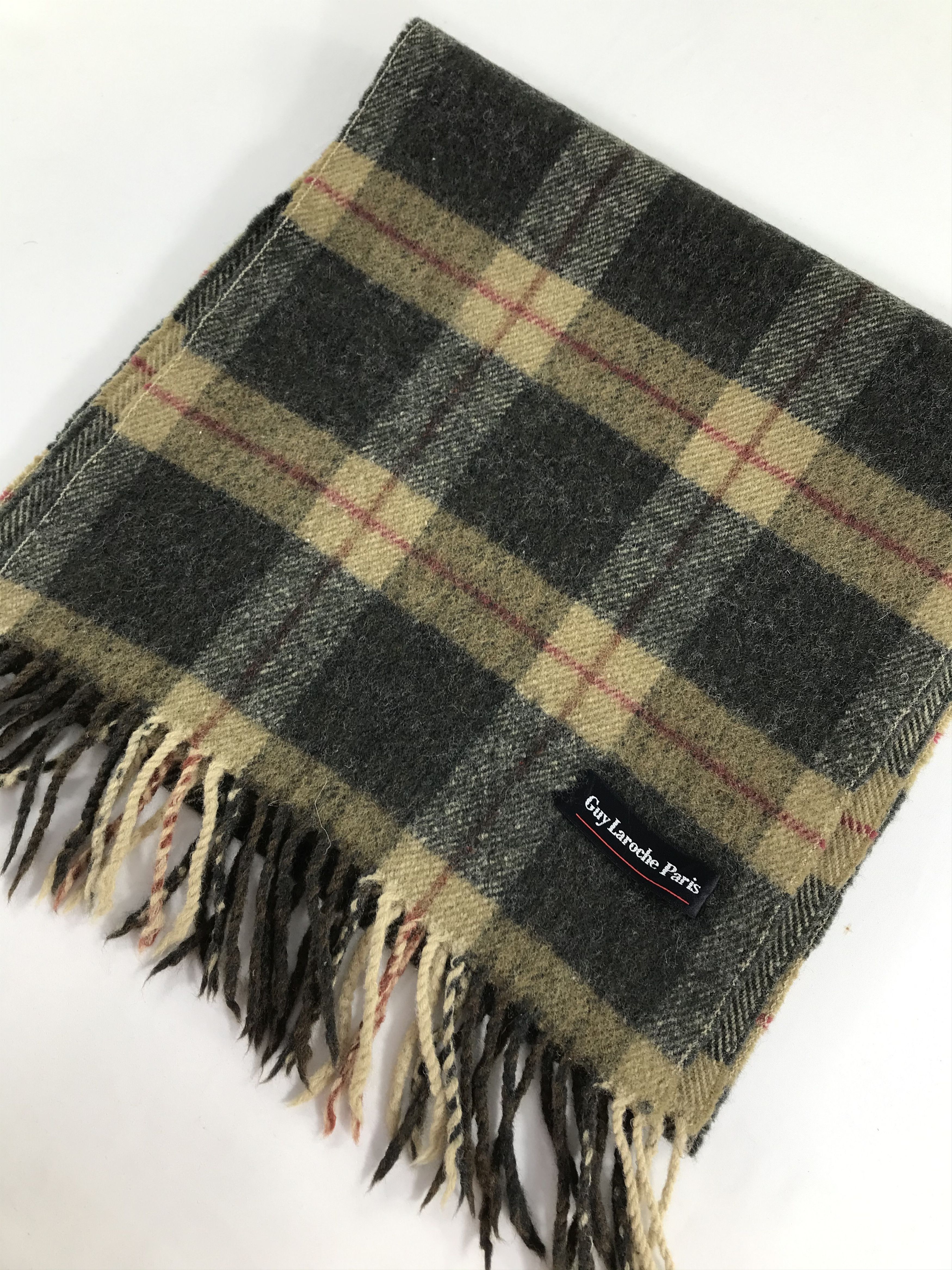 Guy Laroche Guy Laroche Tartan Wool Scarf Muffler V526 Size ONE SIZE - 3 Thumbnail