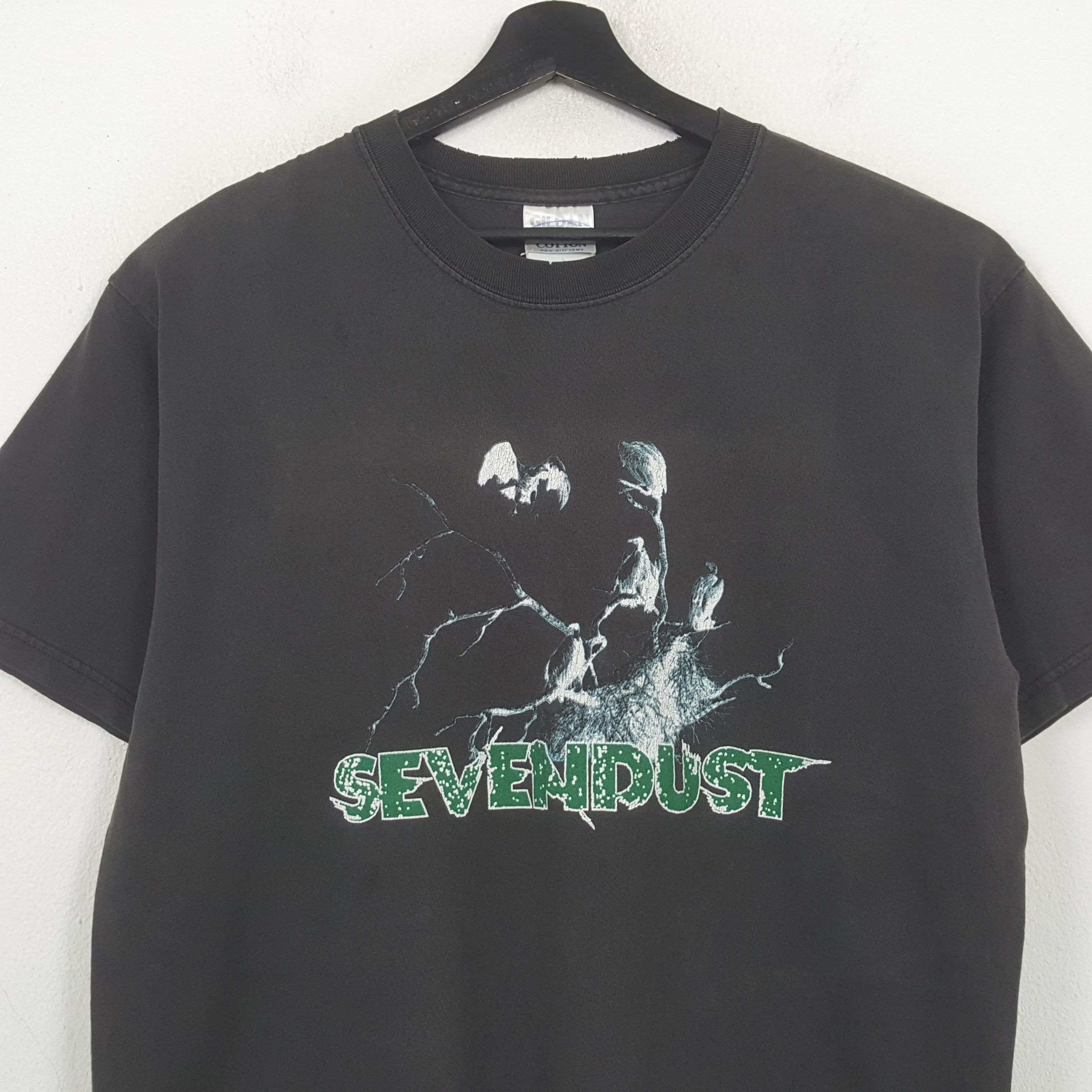 Band Tees Seven Dust Rock Band Vintage Tshirt RR4 Size US L / EU 52-54 / 3 - 2 Thumbnail