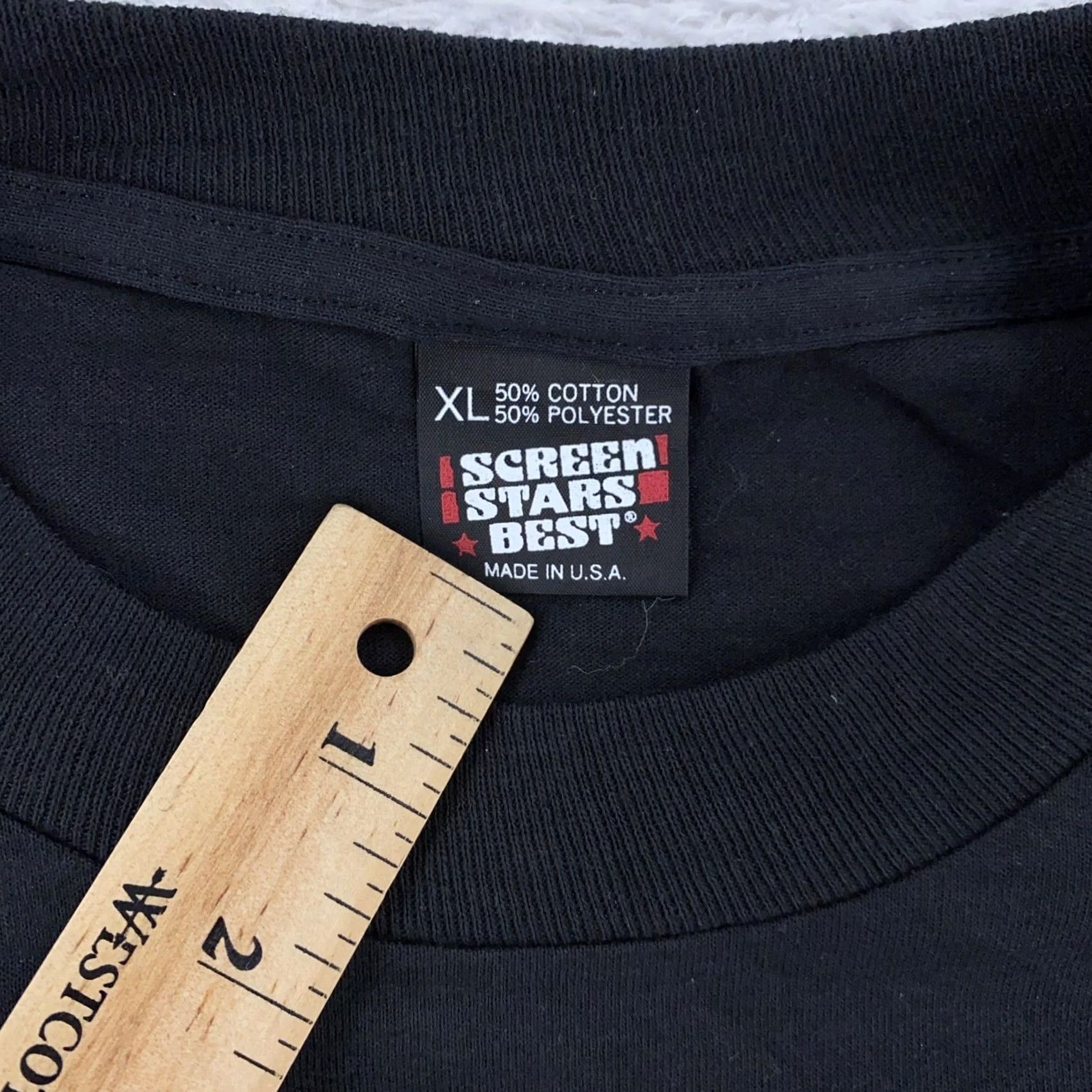 Vintage VINTAGE Screen Stars Funny Graphic Butt Hot Buns Shirt Mens Large Black 90s Tee Crew Neck Short Sleeve Size US L / EU 52-54 / 3 - 8 Thumbnail