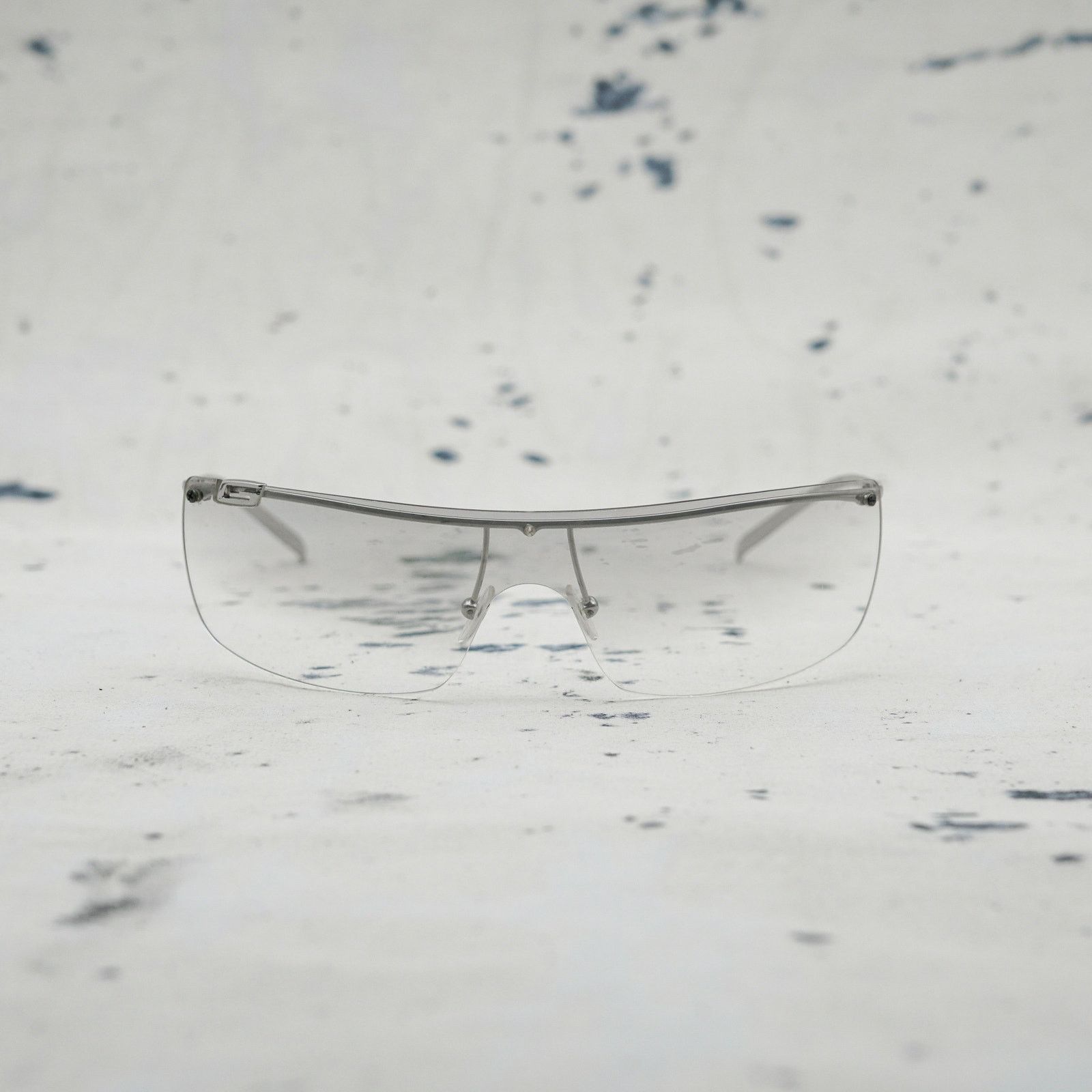 Gucci Gucci gg 1719 gradient clear wrap shield logo sunglasses Size ONE SIZE - 2 Thumbnail