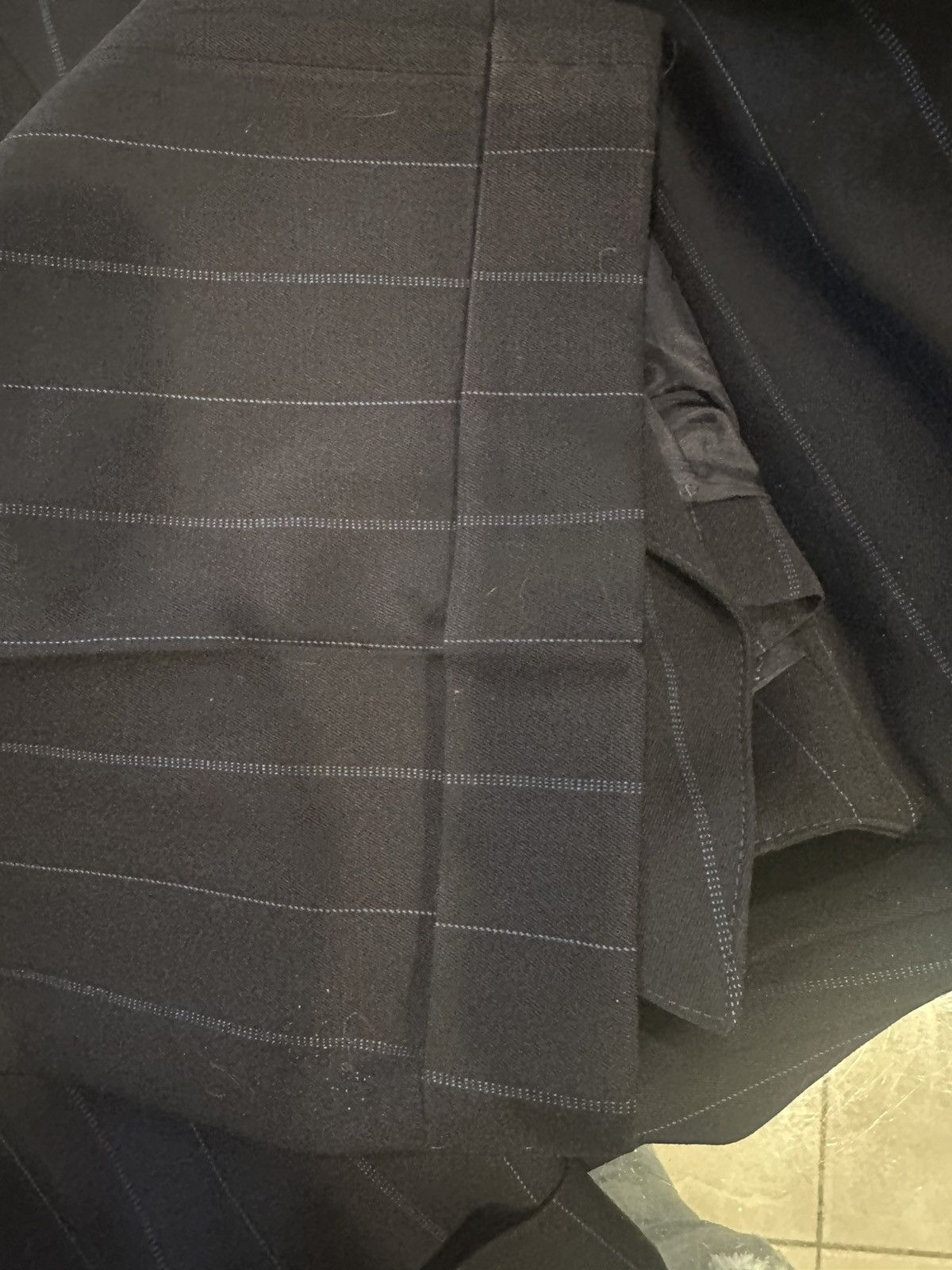 Escada Sport Vintage Escada pantsuit black with blue pinstripes Size XXS / US 00 / IT 34 - 20 Thumbnail