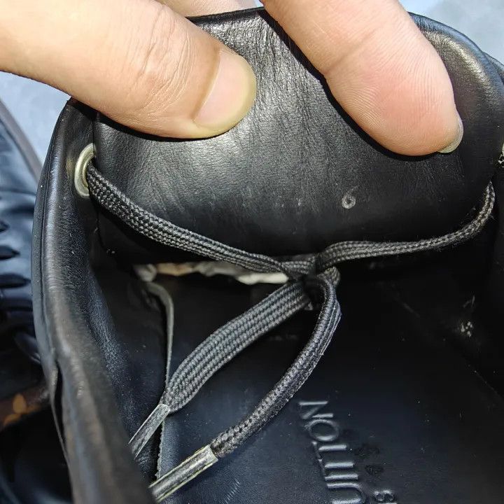 Louis Vuitton Louis Vuitton Black Leather Travel Sneakers -2508 Size US 9 / EU 42 - 1 Thumbnail