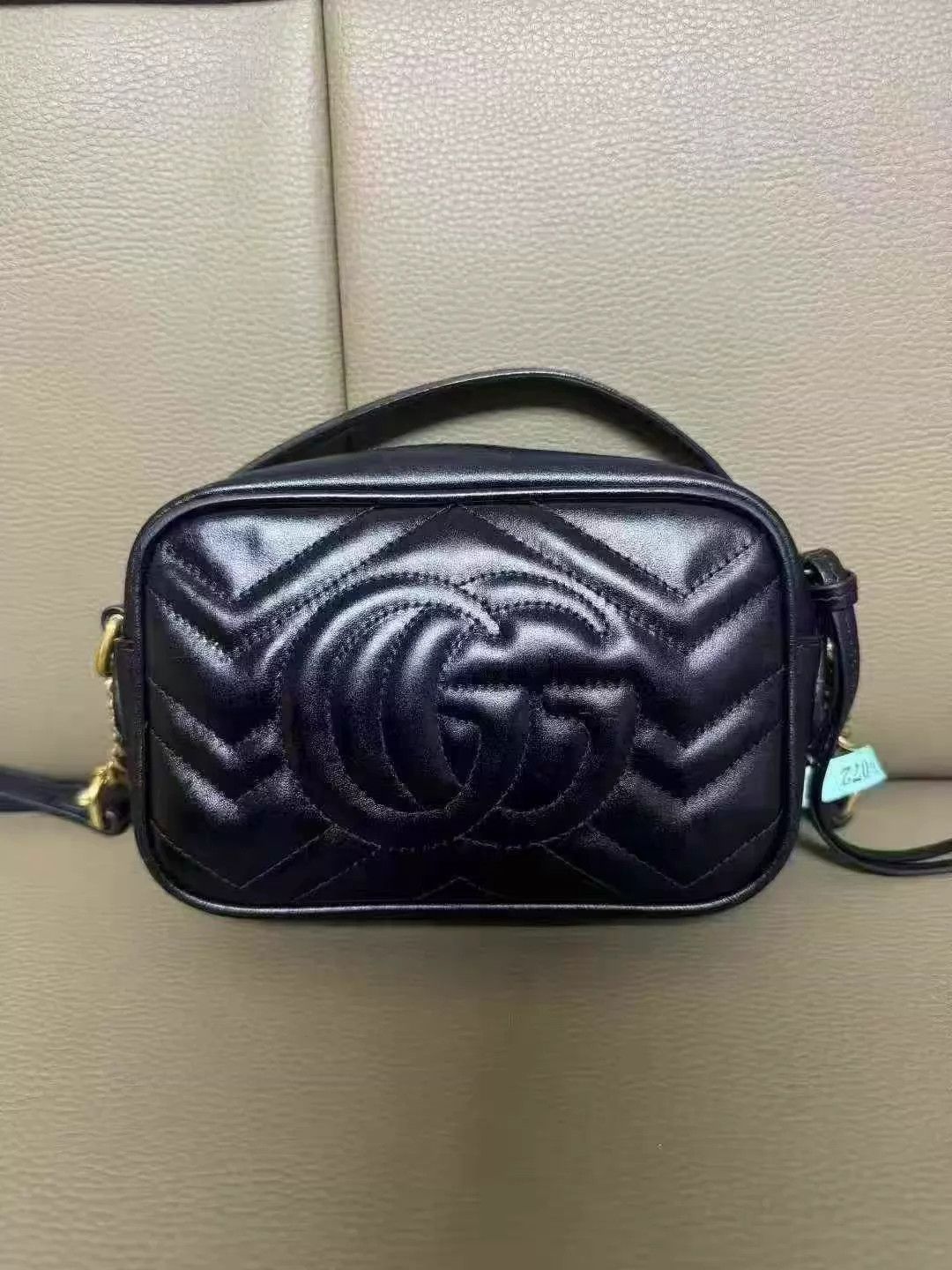 Gucci GUCCI Marmont Small Black Camera Bag Like New Size ONE SIZE - 2 Thumbnail