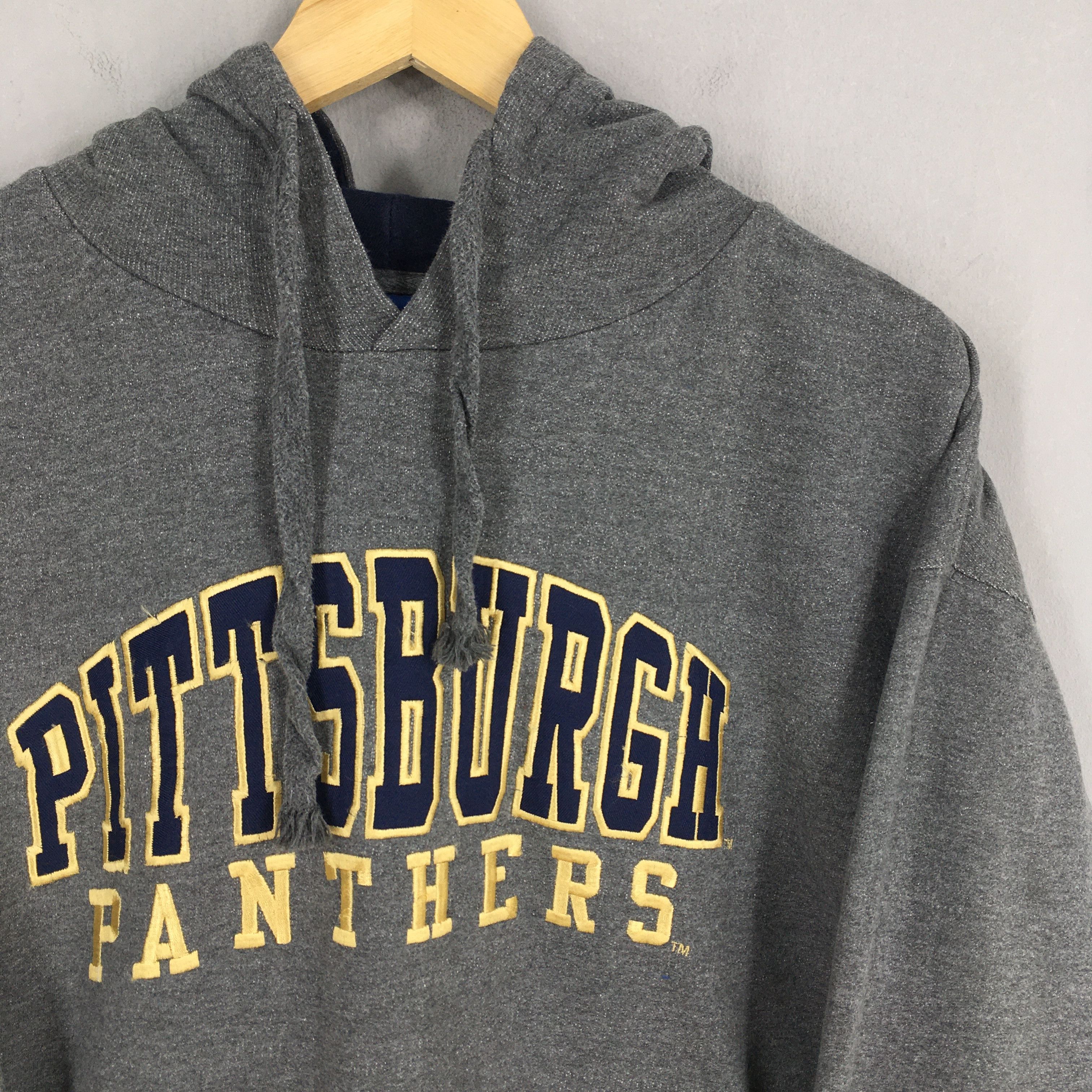 NCAA Vintage Pittsburgh Panthers Hoodie Sweatshirt Large Size US L / EU 52-54 / 3 - 2 Thumbnail