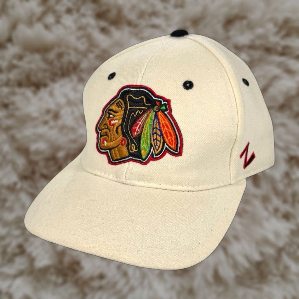 VINTAGE Zephyr Chicago Blackhawks 7 1/8 Fitted Wool Hat NHL Lot of 2 MEN Wool Baseball Cap Adjustable Multicolor MINT
