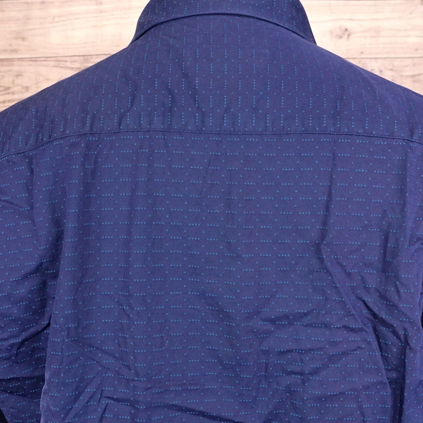 BUGATCHI BUGATCHI SHAPED FIT BLUE GEOMETRIC BUTTON DOWN SHIRT MENS SIZE L LARGE Size US L / EU 52-54 / 3 - 5 Thumbnail