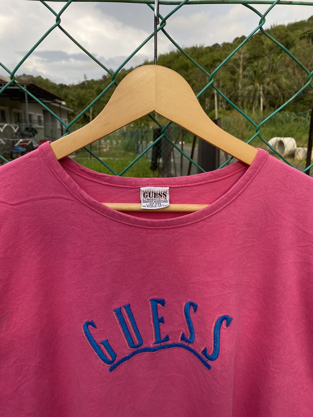 Guess Guess embroidery spellout boxy tshirt Size ONE SIZE - 3 Thumbnail