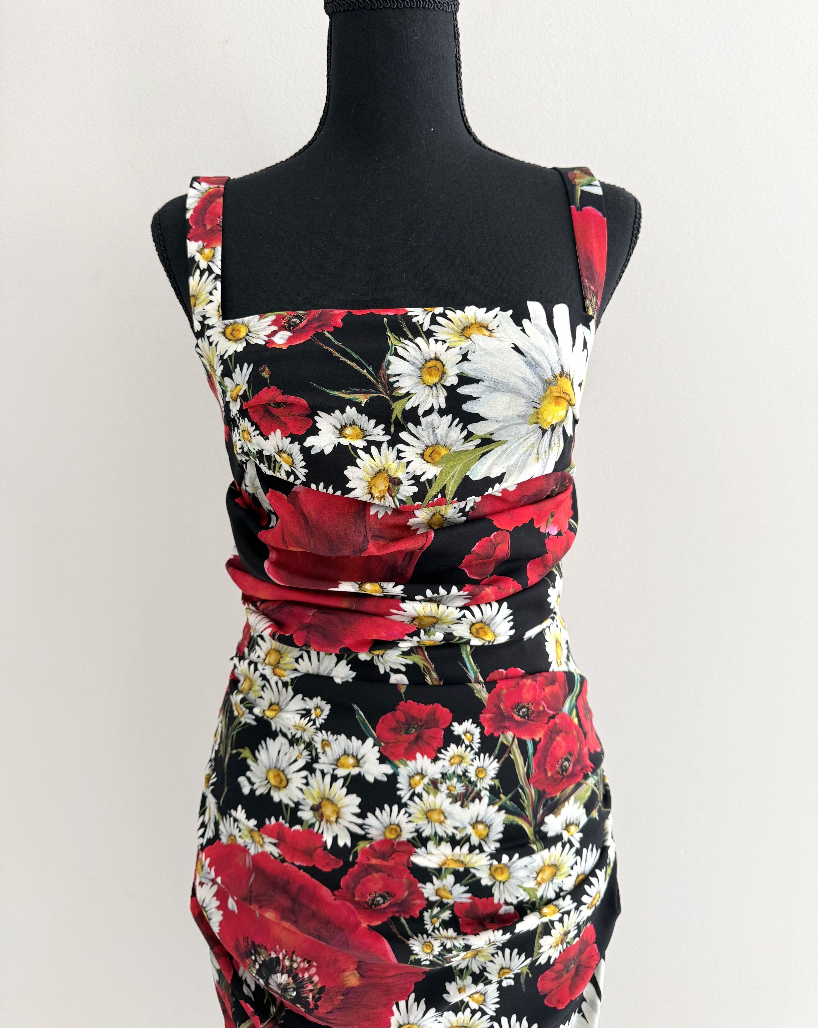 Dolce & Gabbana Dolce & Gabbana Silk Floral Bodycon Midi Dress, Size S(IT42) Size S / US 4 / IT 40 - 4 Thumbnail