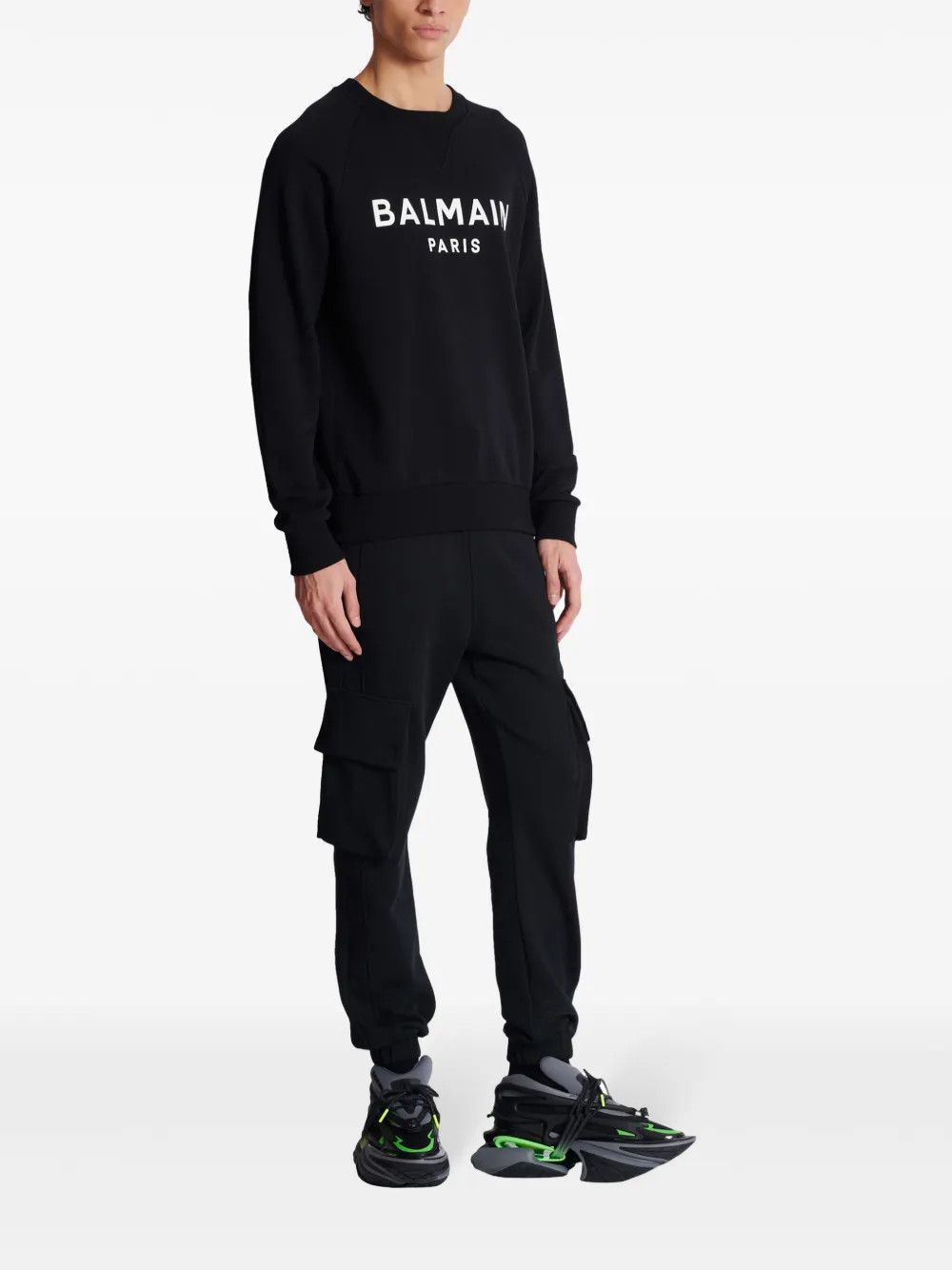 Balmain o1y0426 Logo Crewneck Sweatshirt in Black Size US S / EU 44-46 / 1 - 3 Thumbnail