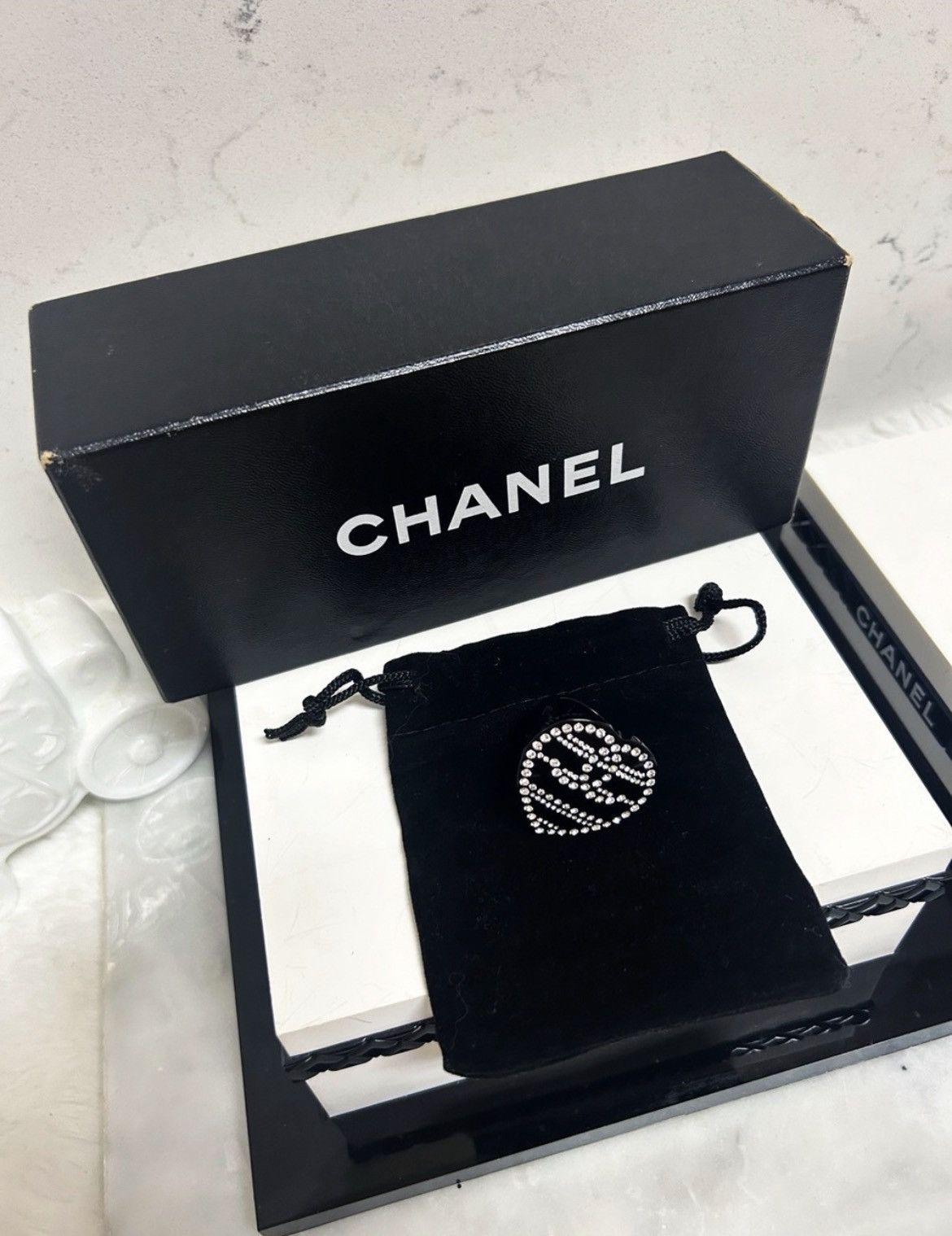 Chanel Authentic CHANEL Rare Vintage CC 09 Large Heart Crystal Ring Size ONE SIZE - 5 Thumbnail