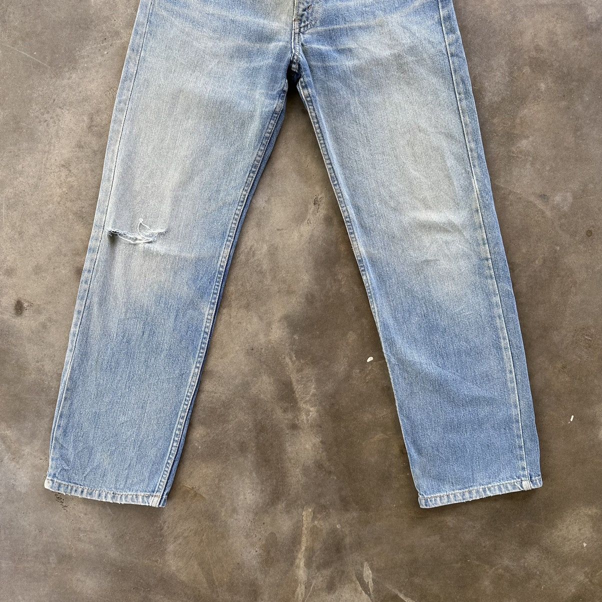Jean × Levi's × Vintage 80’s Vintage Levi’s USA Light Wash Faded Jean Denim Pant Size US 29 - 2 Thumbnail