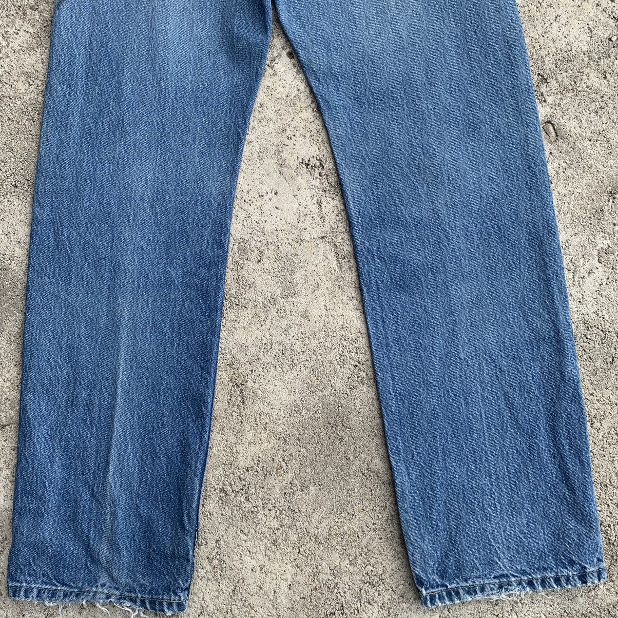Lee Vintage 90s Lee USA Straight Leg Distressed Jeans W30X30 Size US 30 / EU 46 - 11 Thumbnail