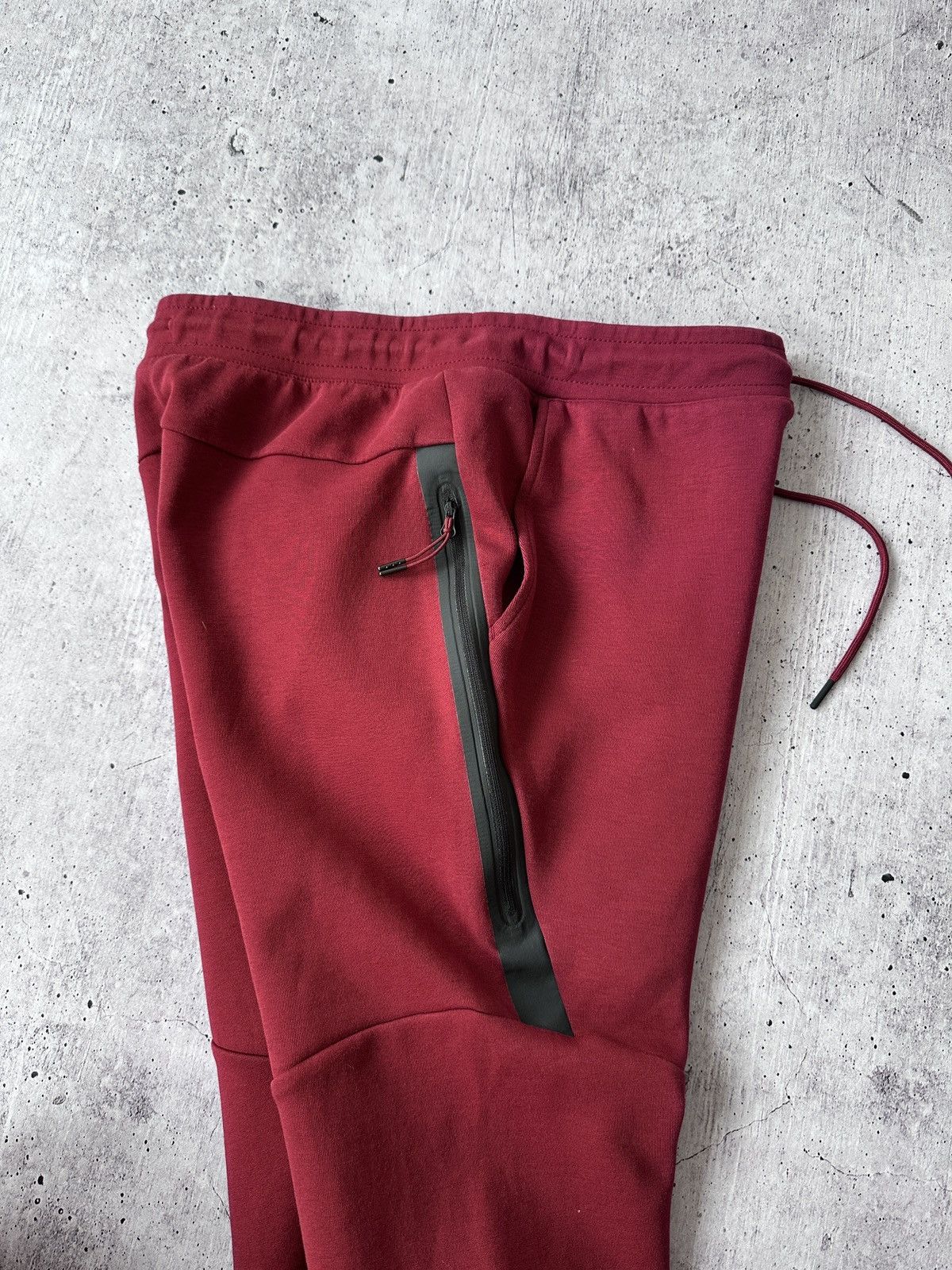 Nike Nike tech fleece joggers pants Size US 31 - 8 Thumbnail