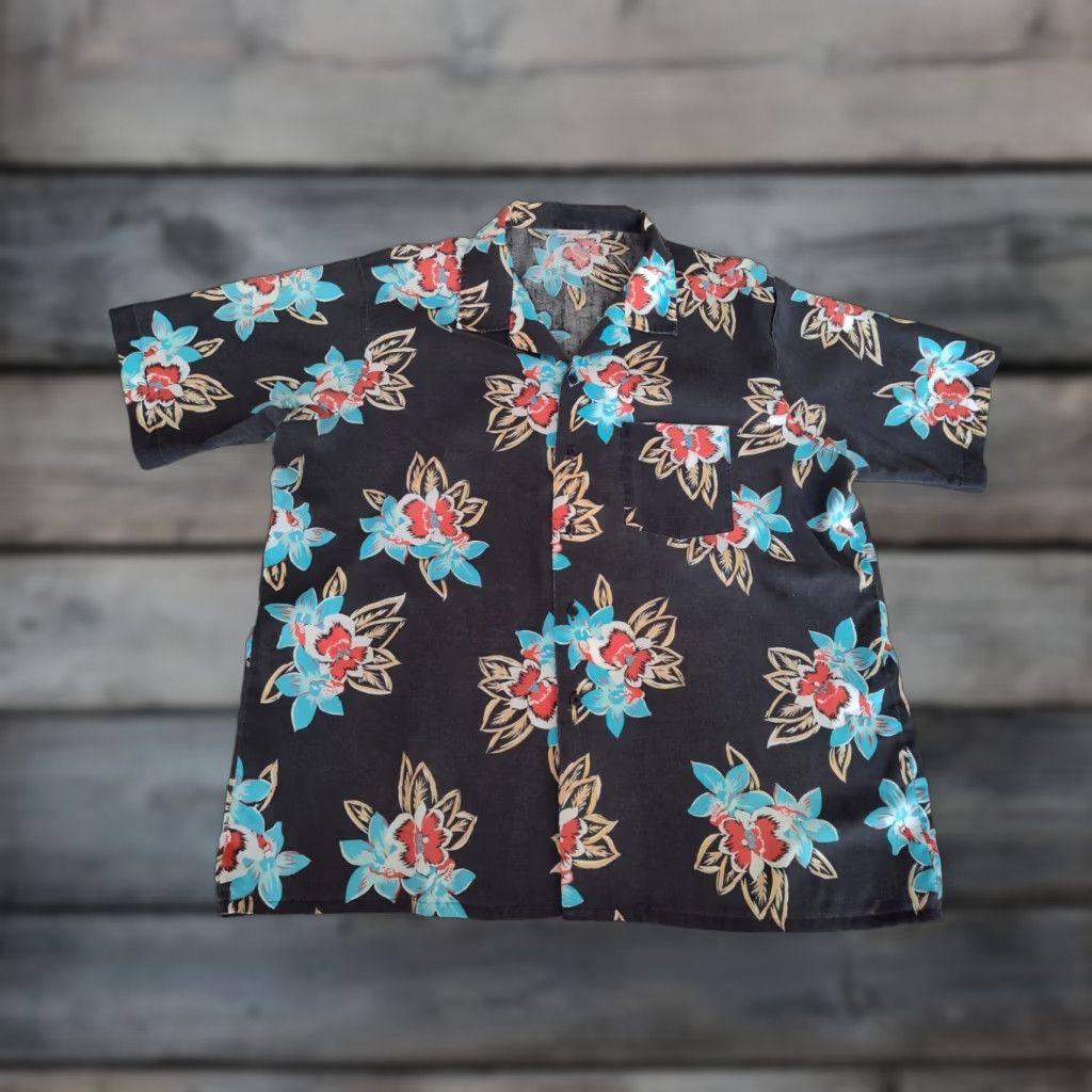 Vintage VINTAGE Islander Hawaiian Shirt Black Floral Rayon XL Button-Up Casual Mens Size US XL / EU 56 / 4 - 1 Thumbnail