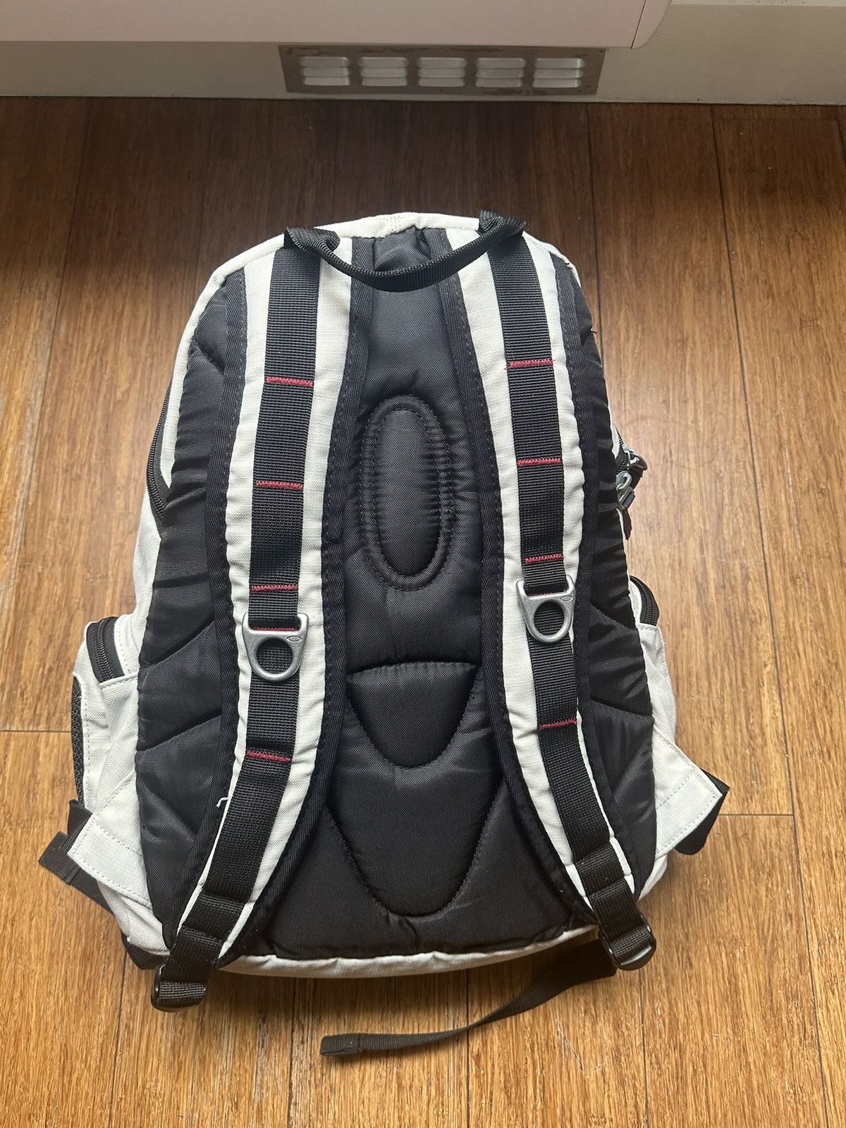 Oakley Oakley Vintage Backpack Sac à dos tactical gear gorpcore Size ONE SIZE - 6 Thumbnail