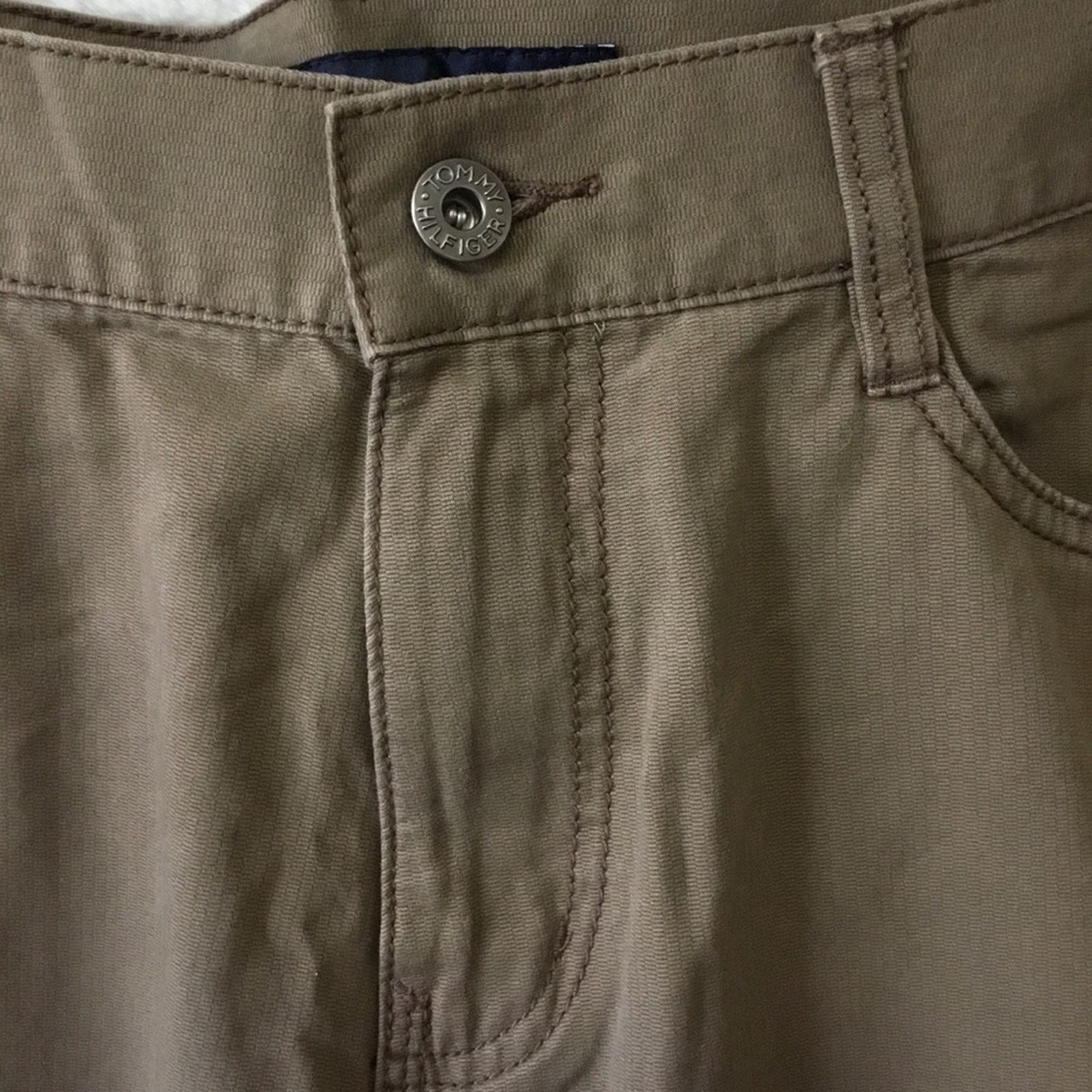 Tommy Hilfiger Tommy Hilfiger Olive Green Straight-Leg Chinos Size US 30 / EU 46 - 4 Thumbnail