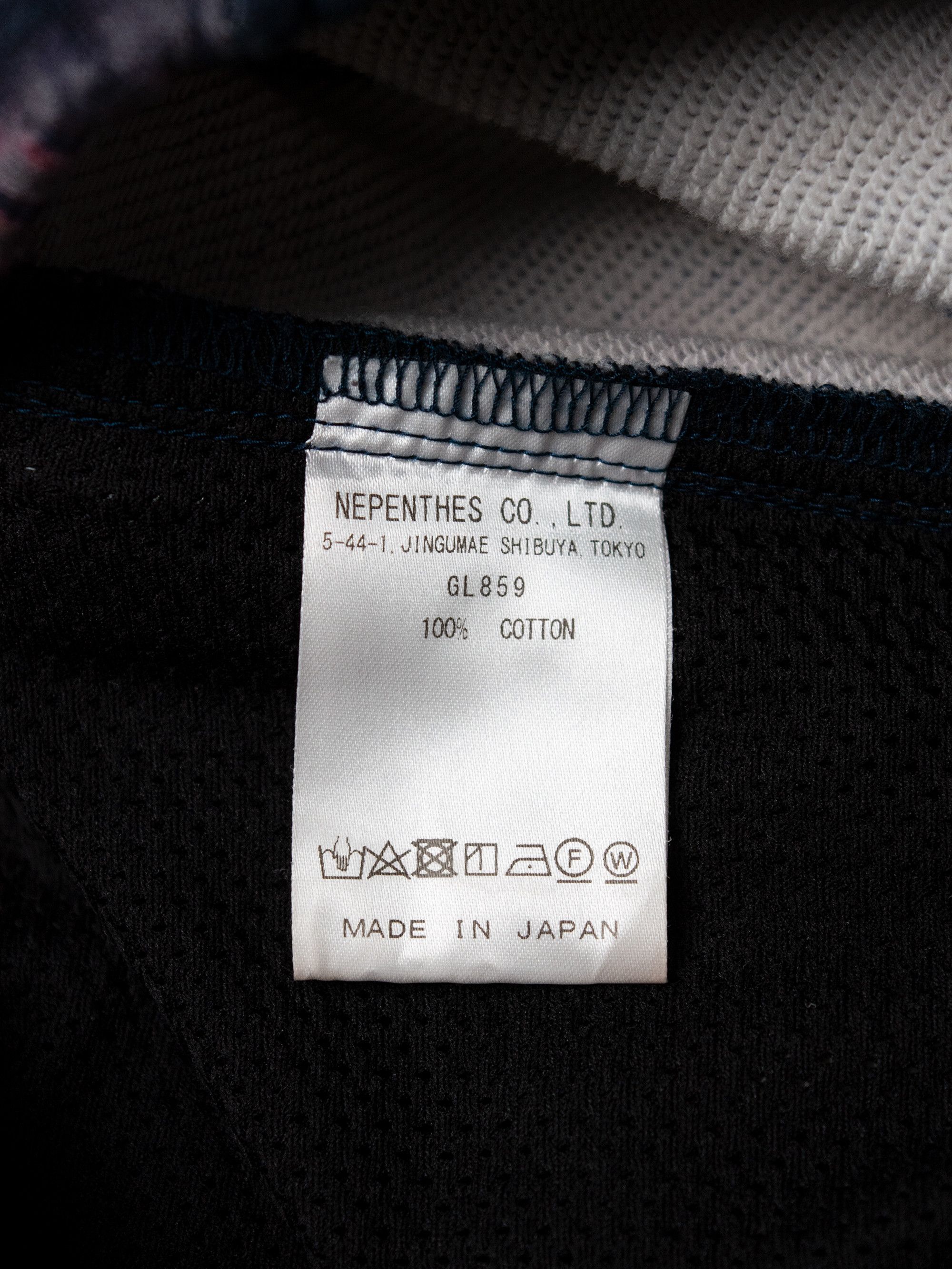 South2 West8 South2 West8 - purple camo sweatpants - size S Size US 29 - 7 Thumbnail