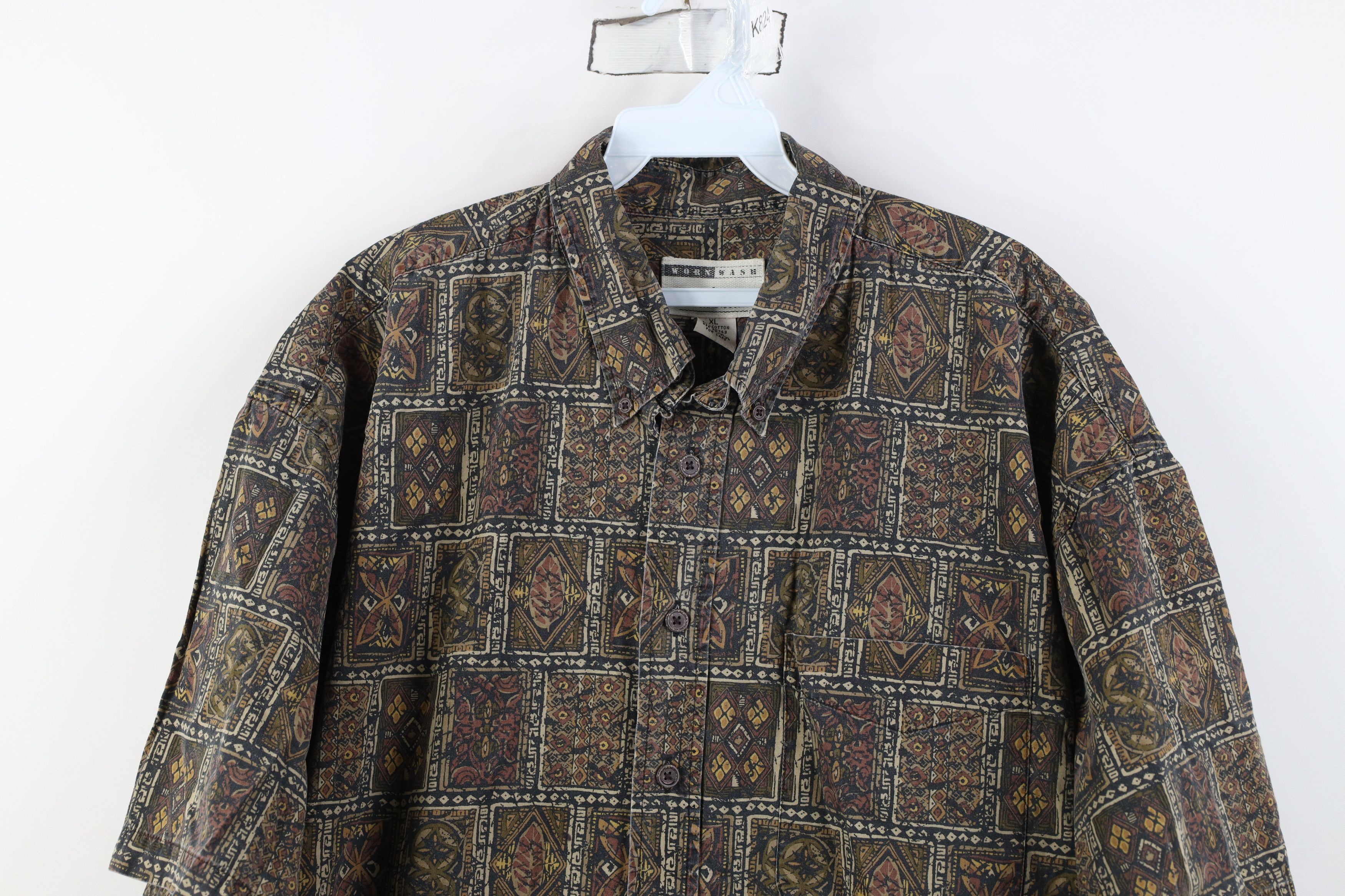 Vintage Vintage 90s Streetwear Geometric Hawaiian Button Shirt Size US XL / EU 56 / 4 - 2 Thumbnail