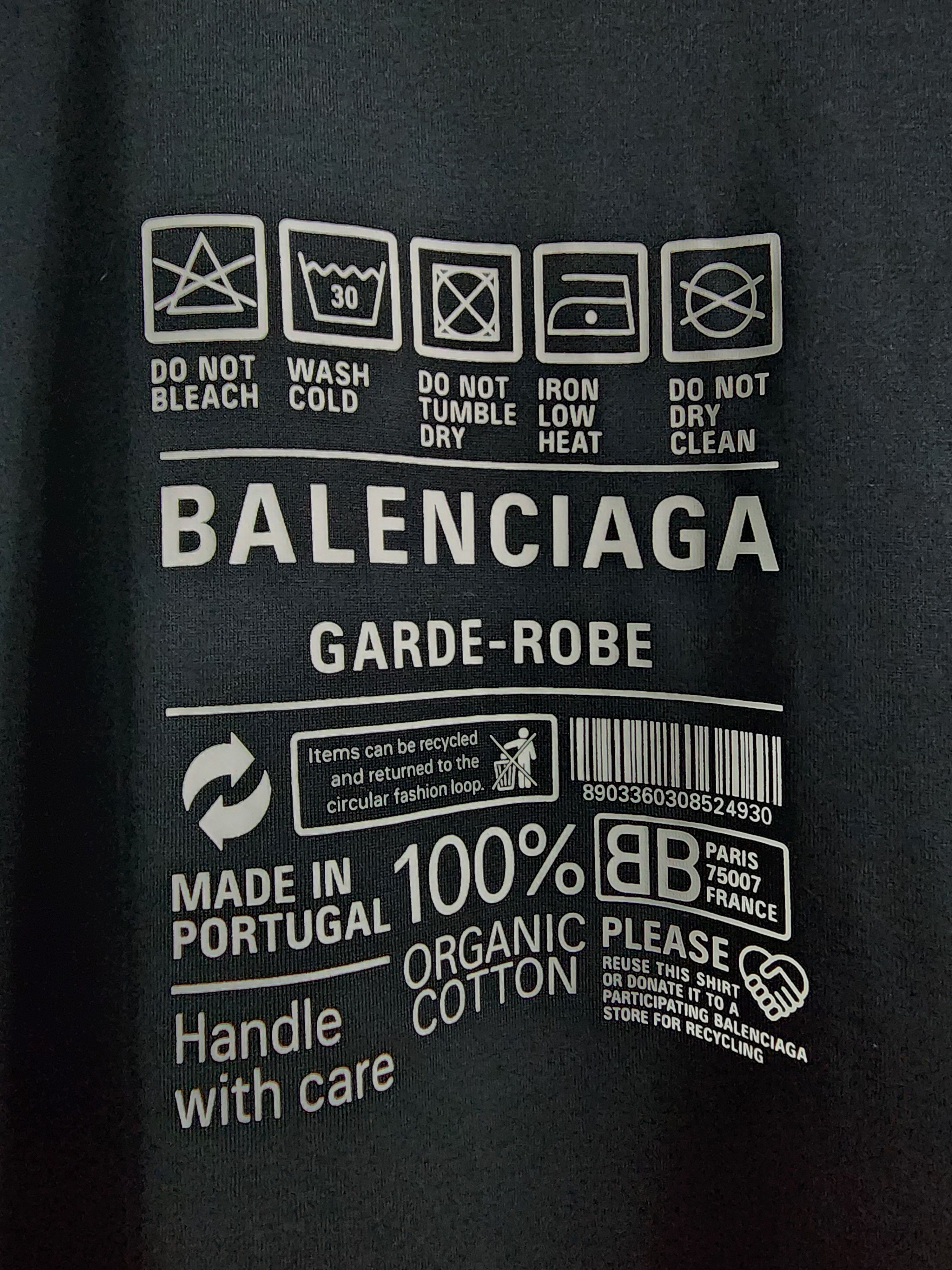 Balenciaga Garde-robe Care Label Logo T-Shirt Size US S / EU 44-46 / 1 - 3 Thumbnail