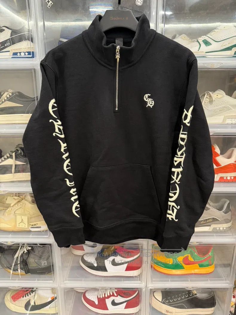 CHROME HEARTS Size M Sanskrit embroidered black half zipper