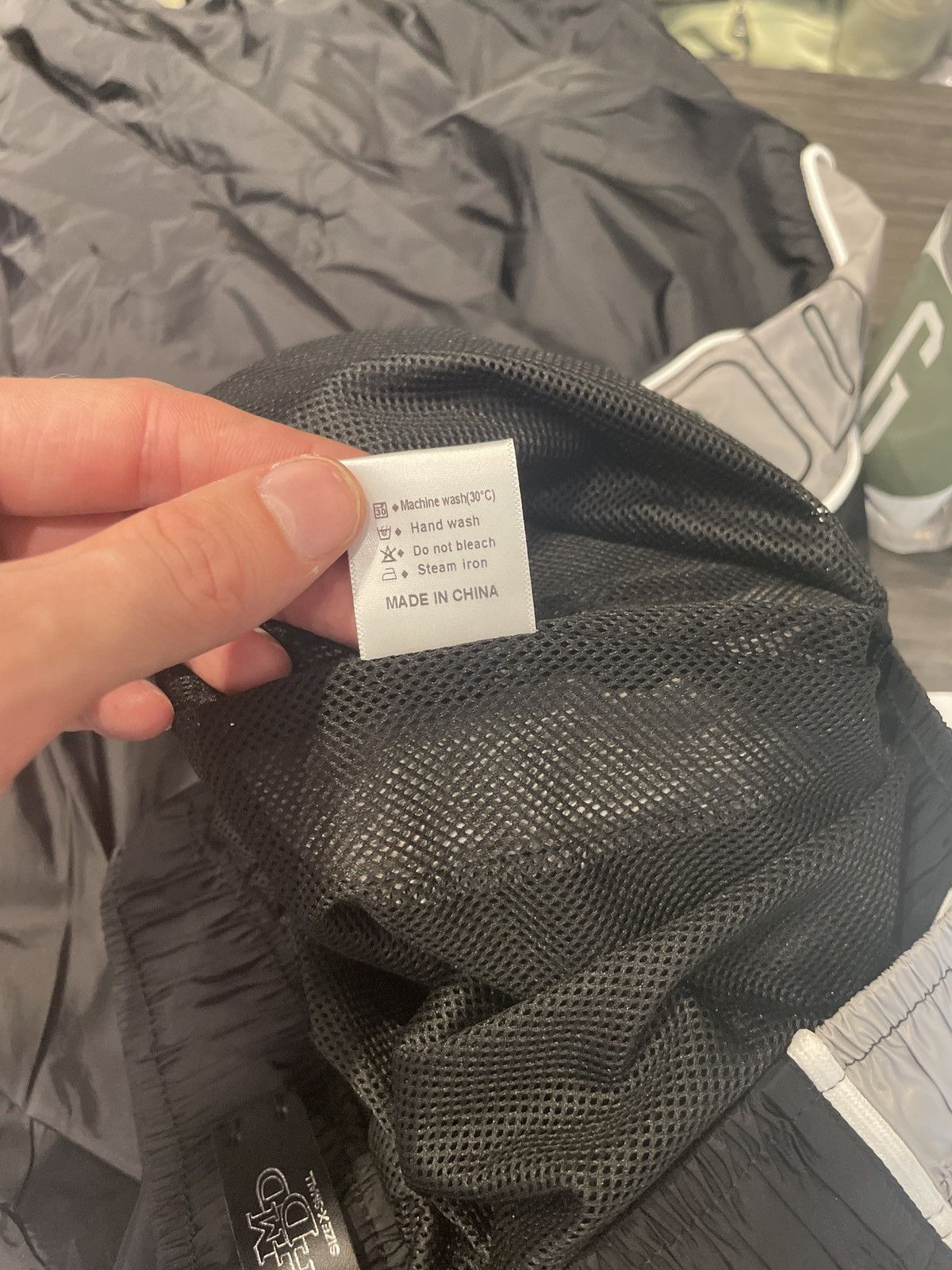 HMDD HMDD Swishy Nylon Track Pants Size US 30 / EU 46 - 5 Thumbnail