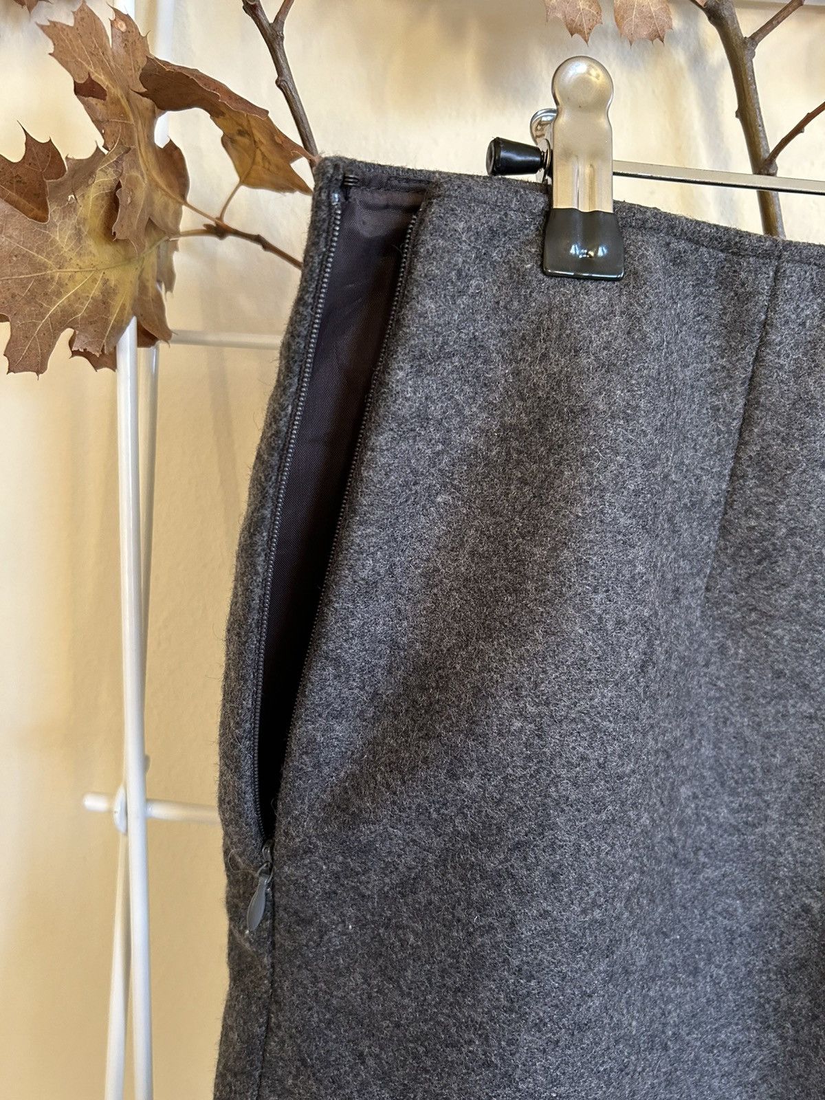 Express Express grey wool mini skirt Size 30" / US 8 / IT 44 - 3 Thumbnail