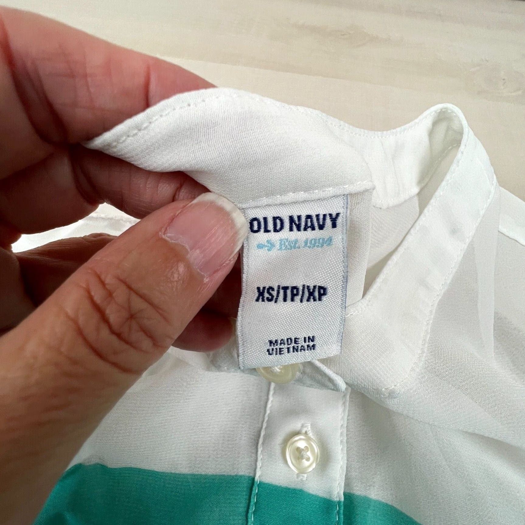 Old Navy Old Navy Womens Green White Striped Long Sleeve Top XS Size XS / US 0-2 / IT 36-38 - 4 Thumbnail