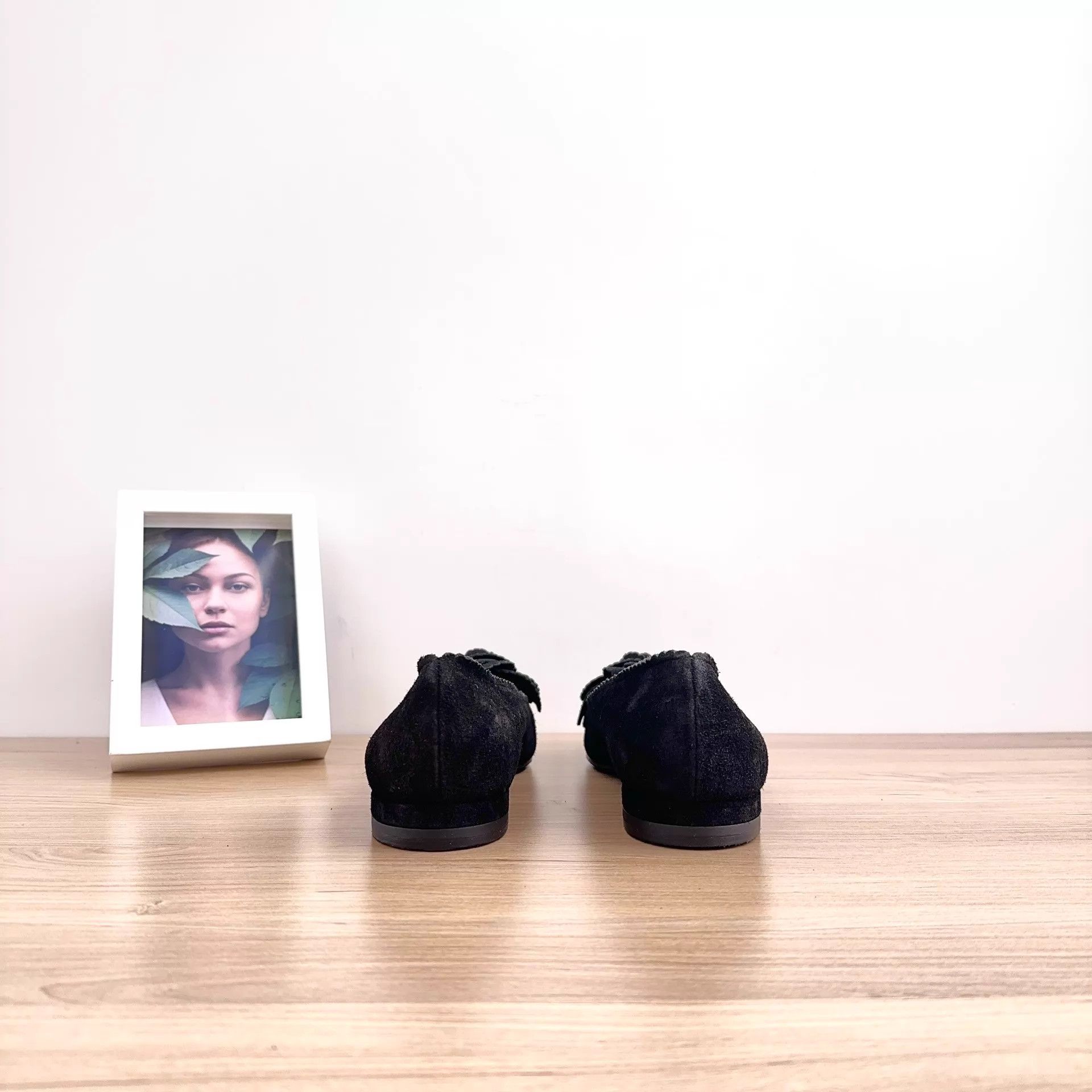 Chanel Chanel Women's Shoes 37.5 Size US 7 / IT 37 - 3 Thumbnail