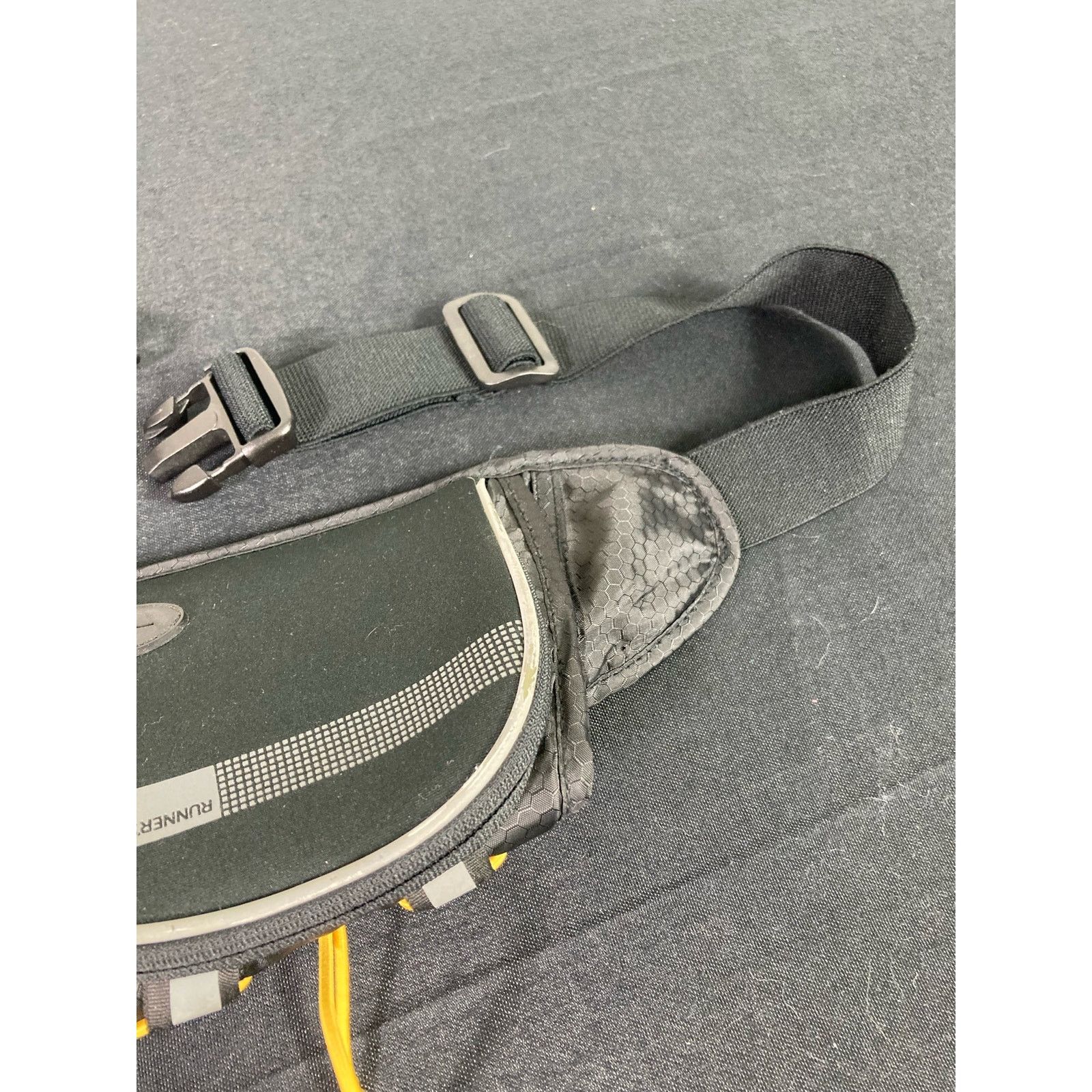 Other Runner's World Fanny Pack Running Belt Waist Bag Jogging Size ONE SIZE - 4 Thumbnail