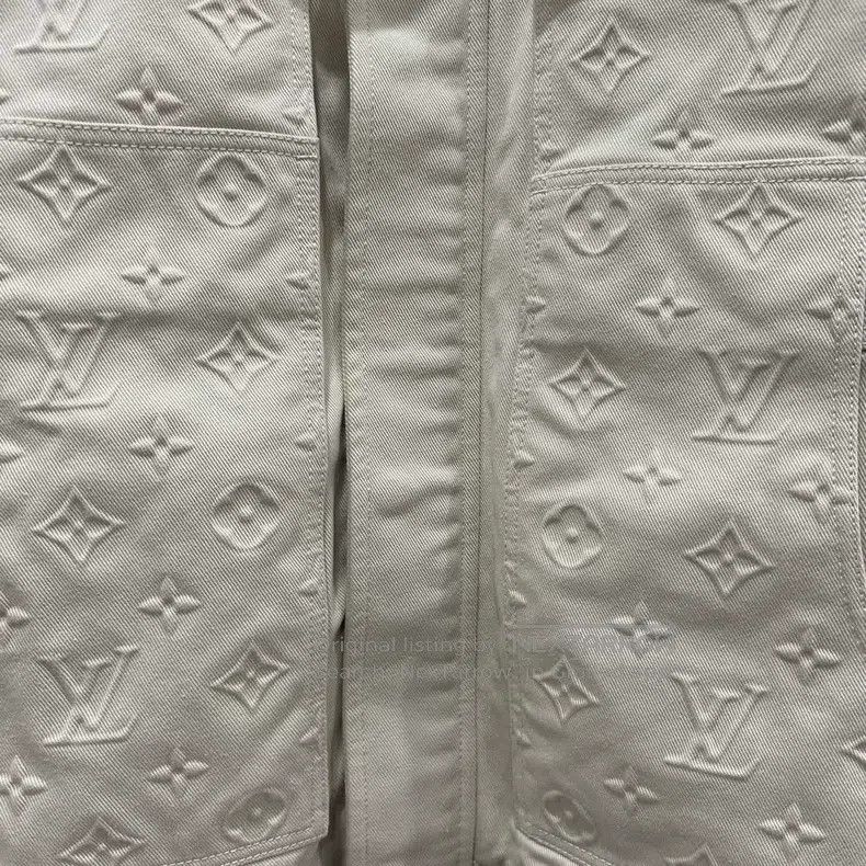 Louis Vuitton Louis Vuitton Lumber Embossed Logo Denim Jacket Size US M / EU 48-50 / 2 - 3 Thumbnail