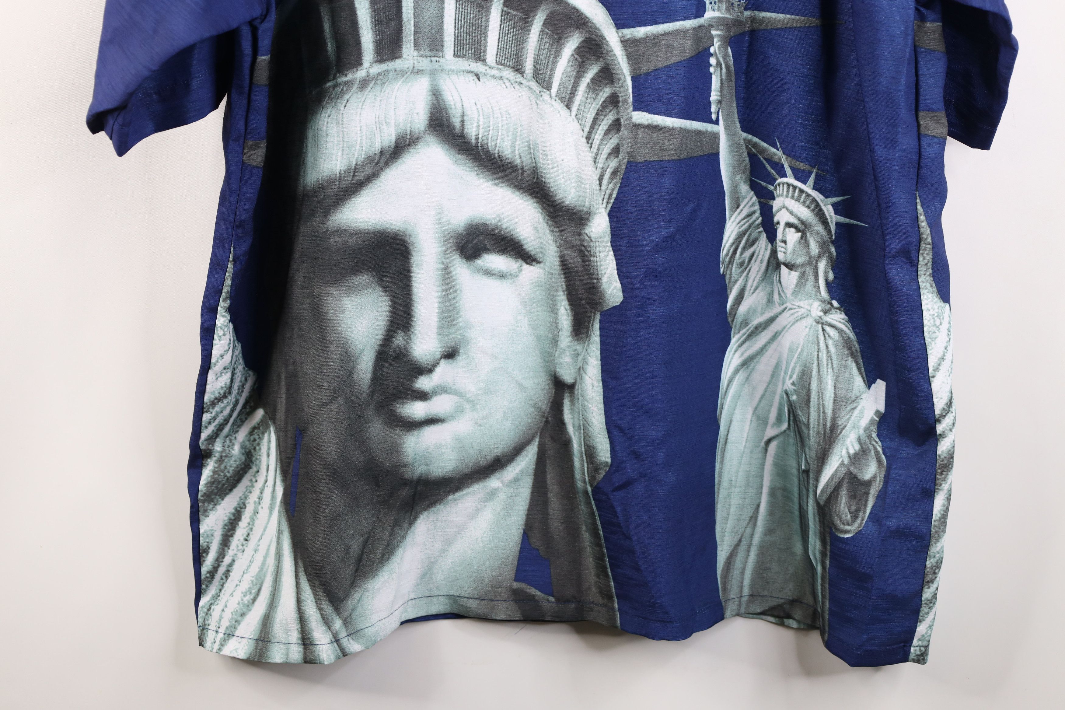 Vintage Deadstock Vintage 90s Y2K Statue of Liberty All Over Shirt Size US M / EU 48-50 / 2 - 13 Thumbnail