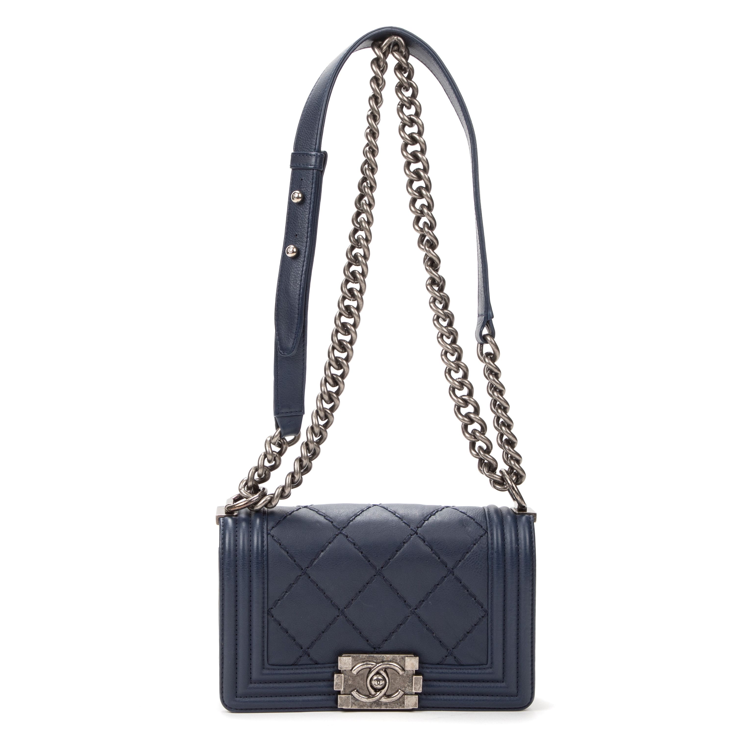 Chanel Reverso Boy Medium Size ONE SIZE - 1 Thumbnail