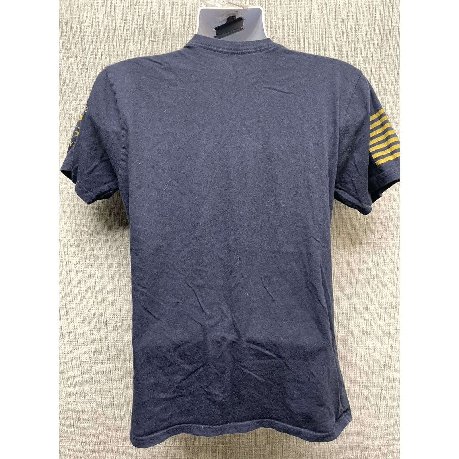 Vintage Grunt Style T-Shirt Mens L 100% Cotton Black Made In The USA Graphic USA The Darkness Shirt Size US L / EU 52-54 / 3 - 4 Thumbnail