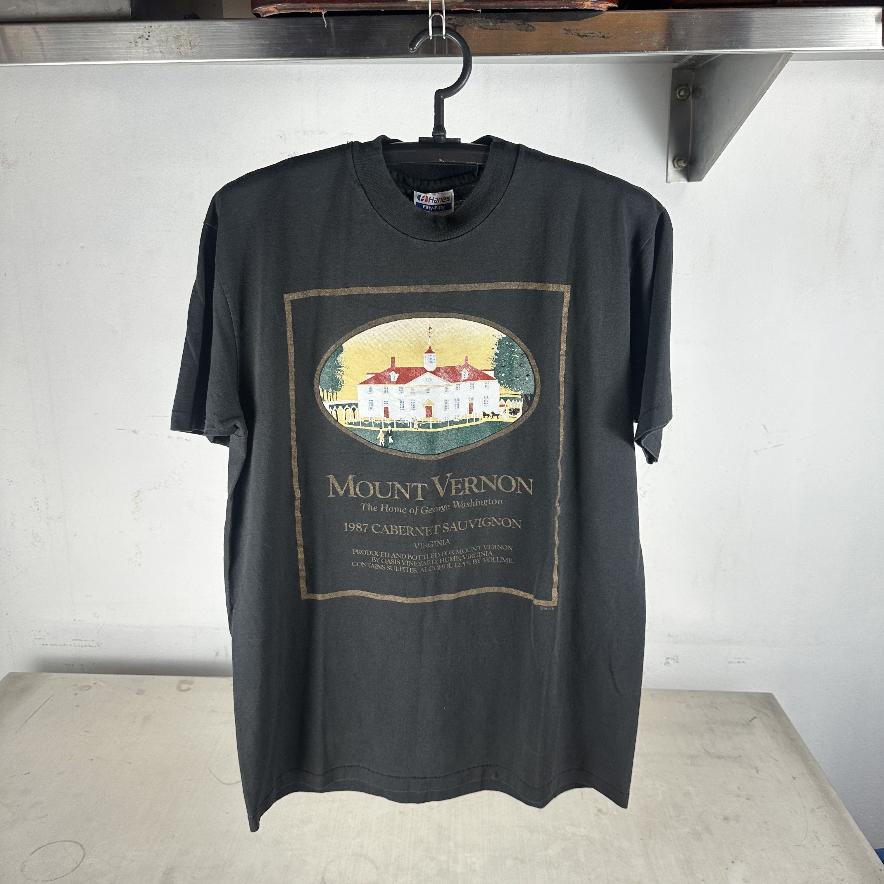 Vintage 1987 Mount Vernon Cabernet Sauvignon Wine Vineyard T-Shirt Size US L / EU 52-54 / 3 - 1 Thumbnail