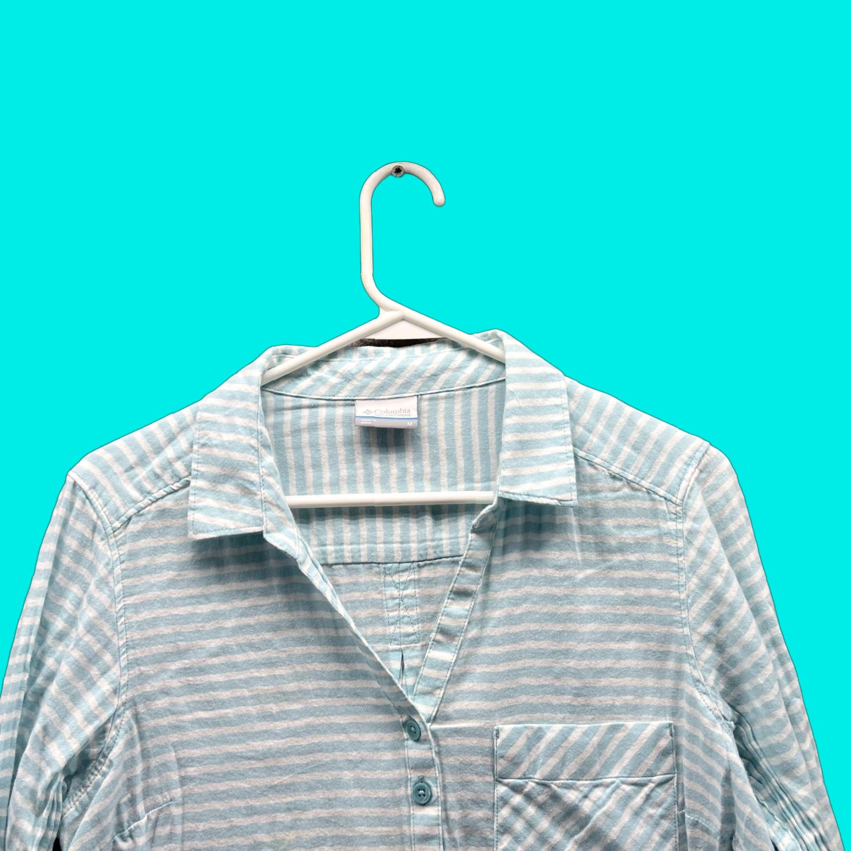 Vintage Columbia Shirt Women Medium Blue Striped Button-Up Casual Preppy Long Sleeve Shirt Size M / US 6-8 / IT 42-44 - 1 Thumbnail