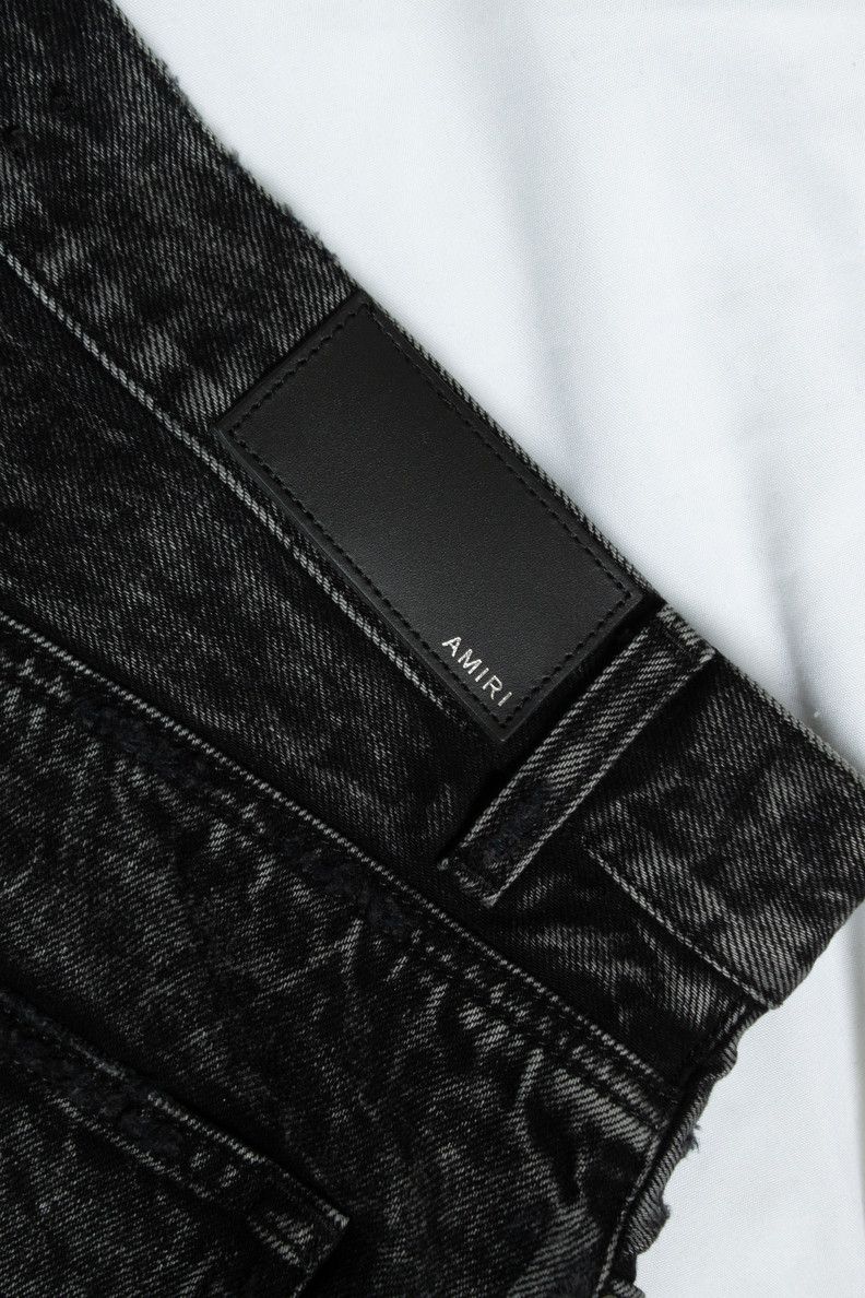 Amiri Amiri, Trasher denim shorts in black Size US 33 - 5 Thumbnail