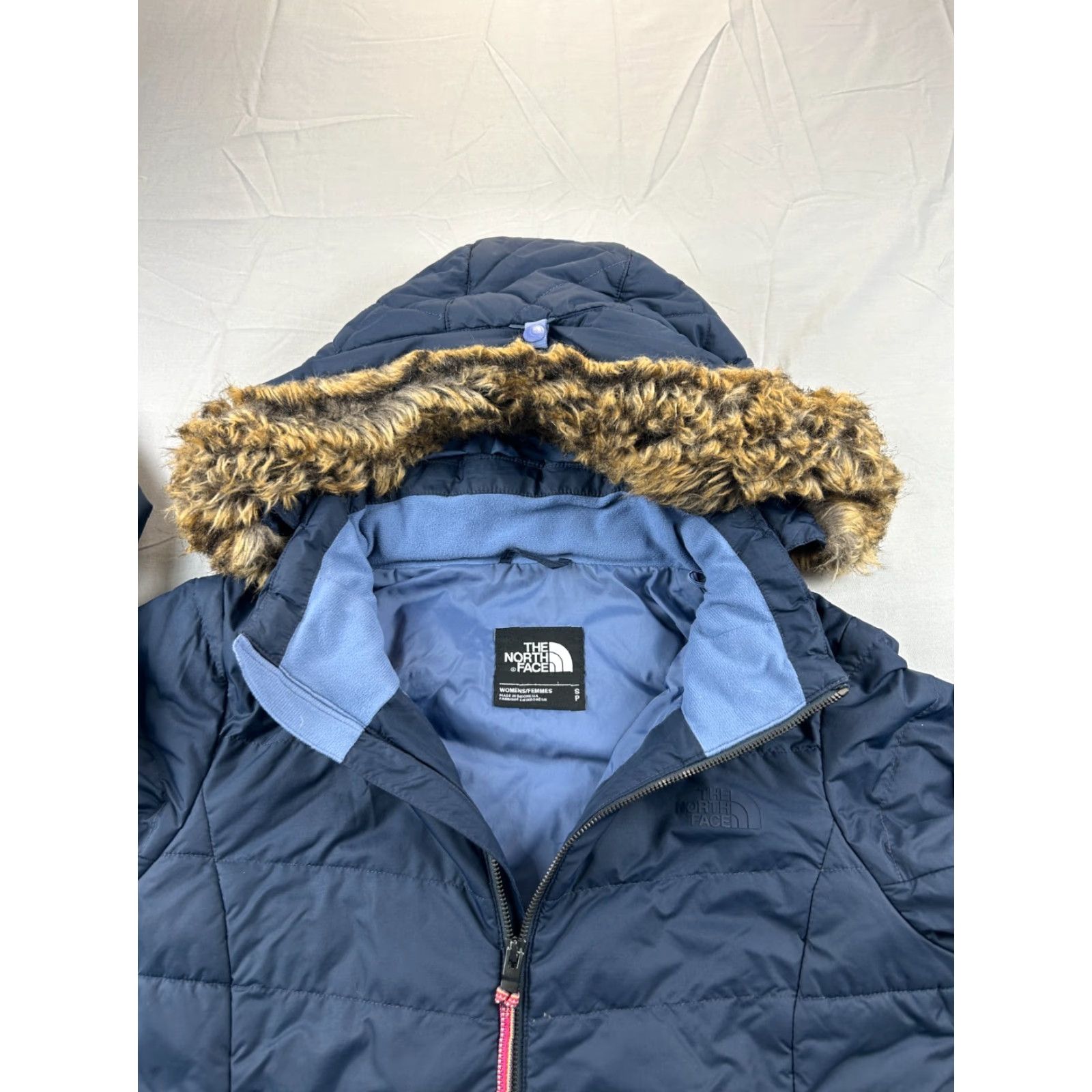 The North Face The North Face Puffer Jacket Womens Small P Navy Hooded Quilted Coat Blue - 550 Fill Down Fur Trim - Zip Front - Casual Winter Outdoor Jacket (Women) Size S / US 4 / IT 40 - 5 Thumbnail