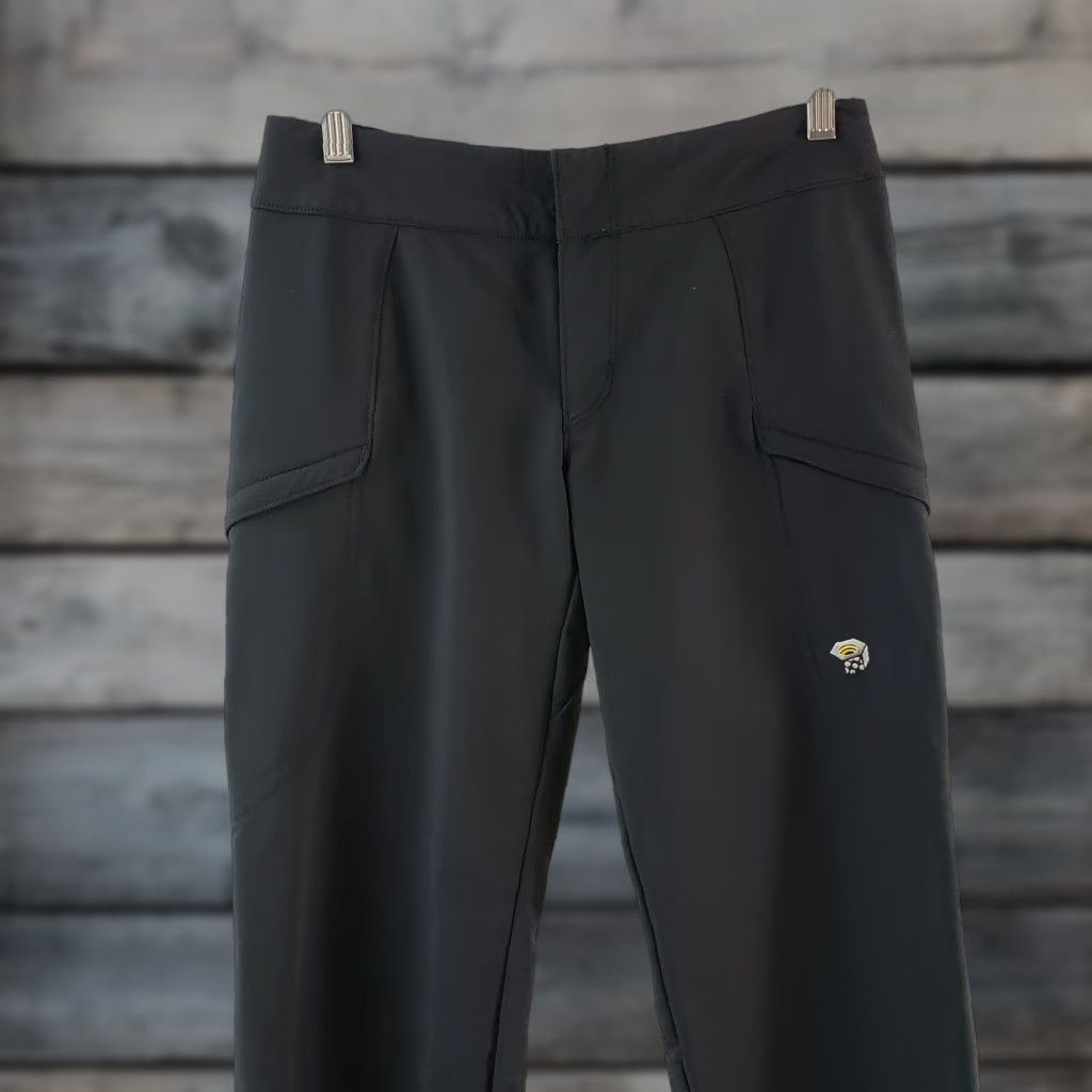Mountain Hardwear VINTAGE Mountain Hardwear Womens Pants Sz 2 Black Mid Rise Straight Leg Nylon Blend Size 26" / US 2 / IT 38 - 1 Thumbnail
