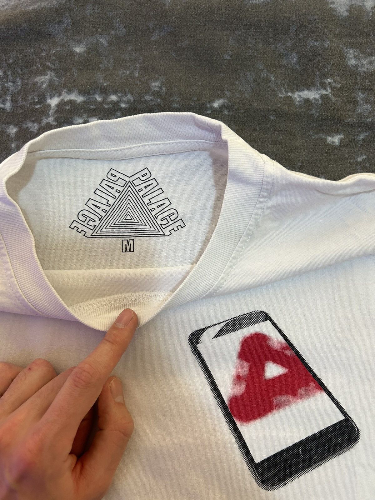 Palace Palace Tri-phone Shirt Red and White medium. Size US M / EU 48-50 / 2 - 3 Thumbnail