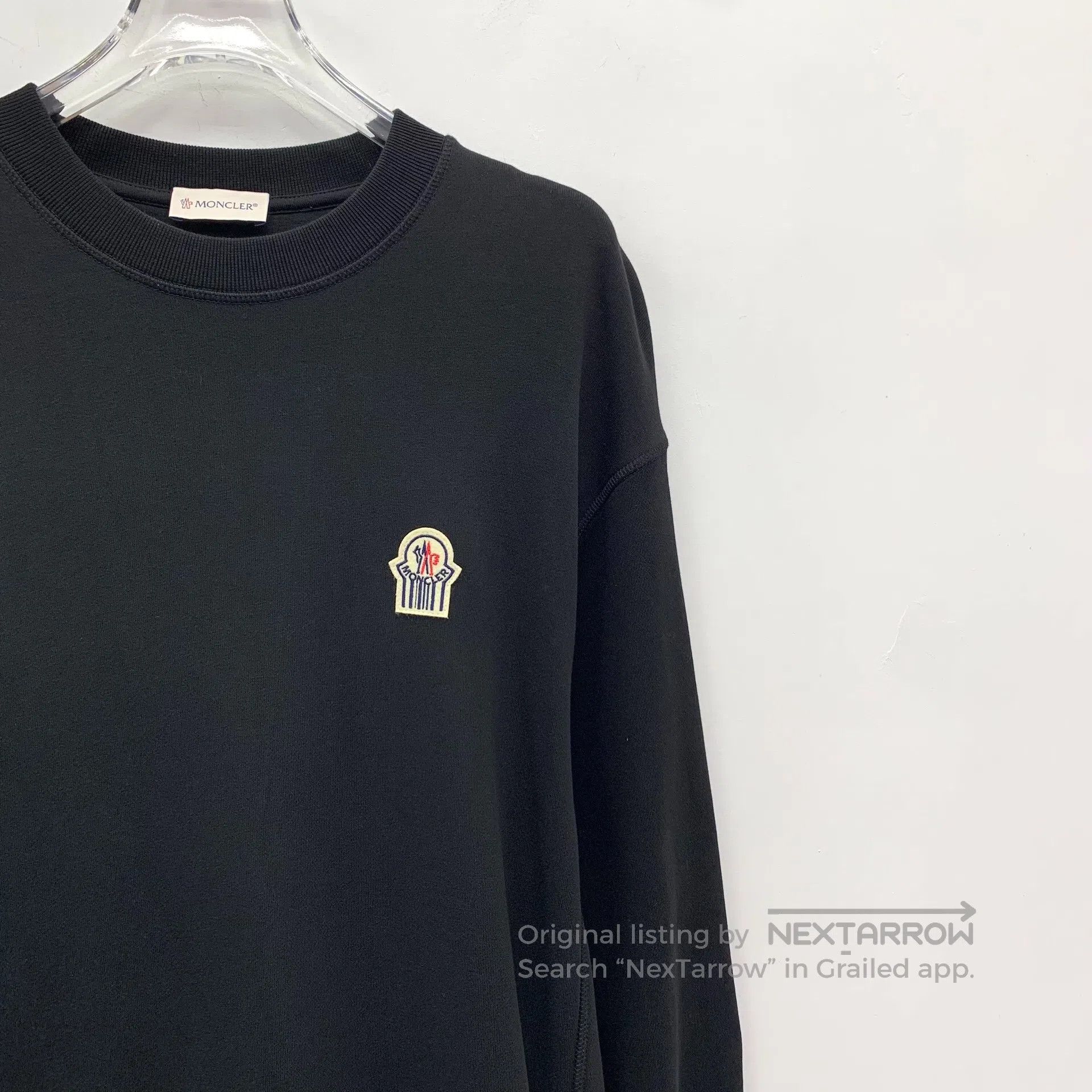 Moncler Moncler Black logo patch cotton round neck long sleeve swe Size US S / EU 44-46 / 1 - 3 Thumbnail